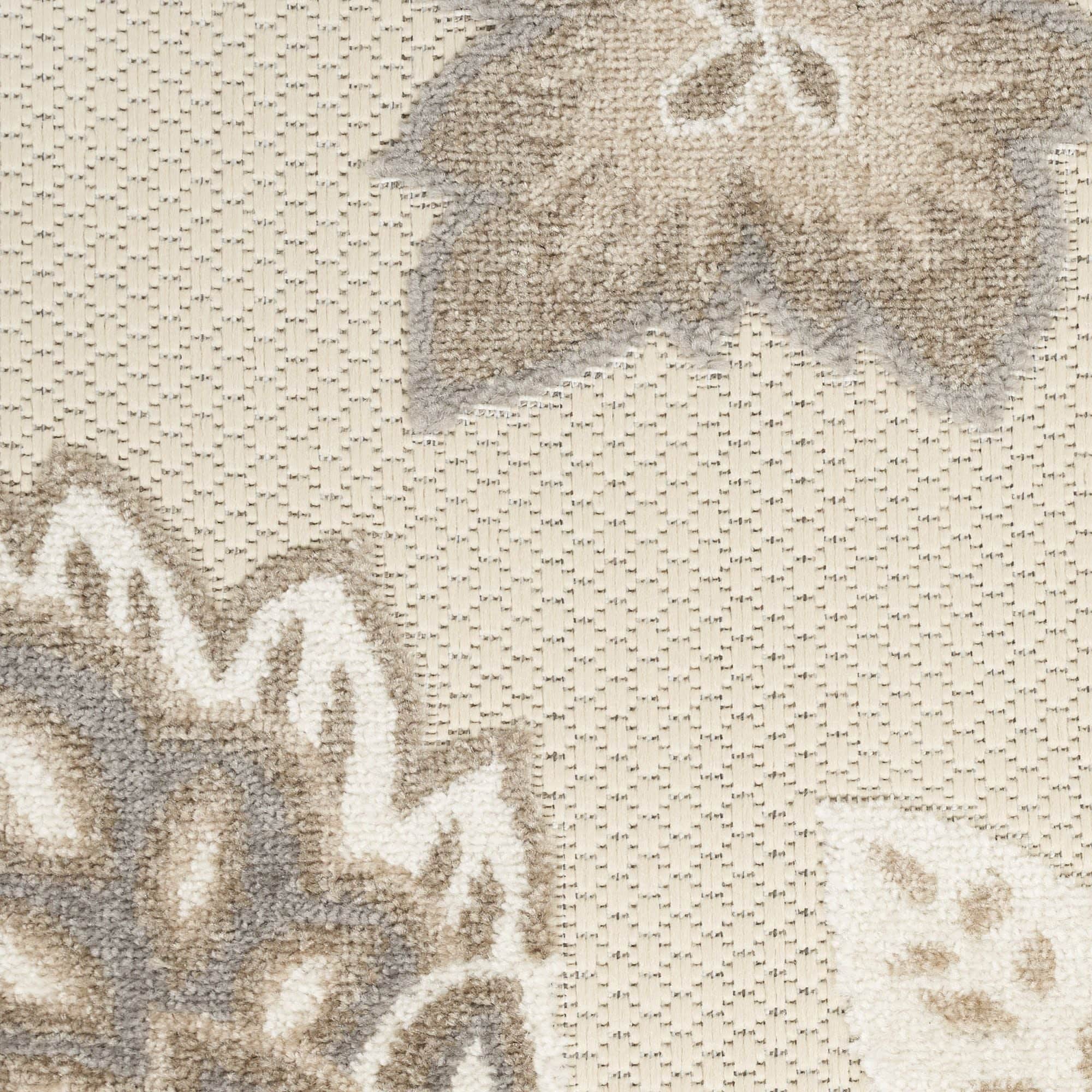 Beige Farmhouse Floral Indoor Outdoor Rug