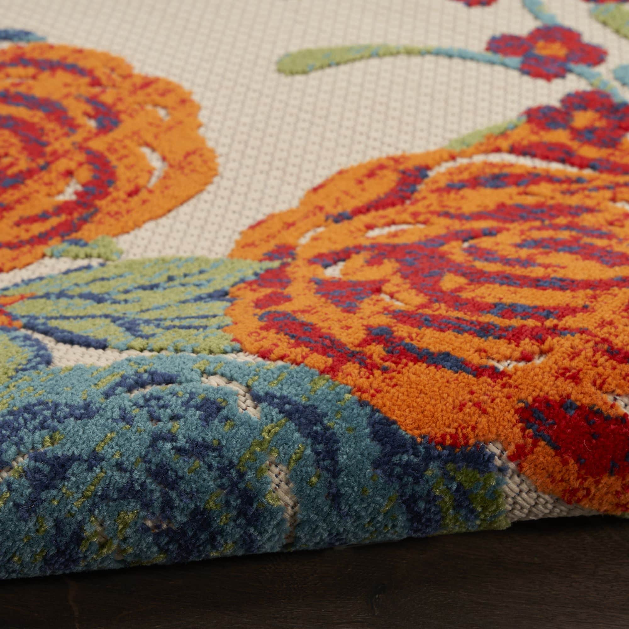 Ivory Multicolor Contemporary Indoor-Outdoor Floral Area Rug