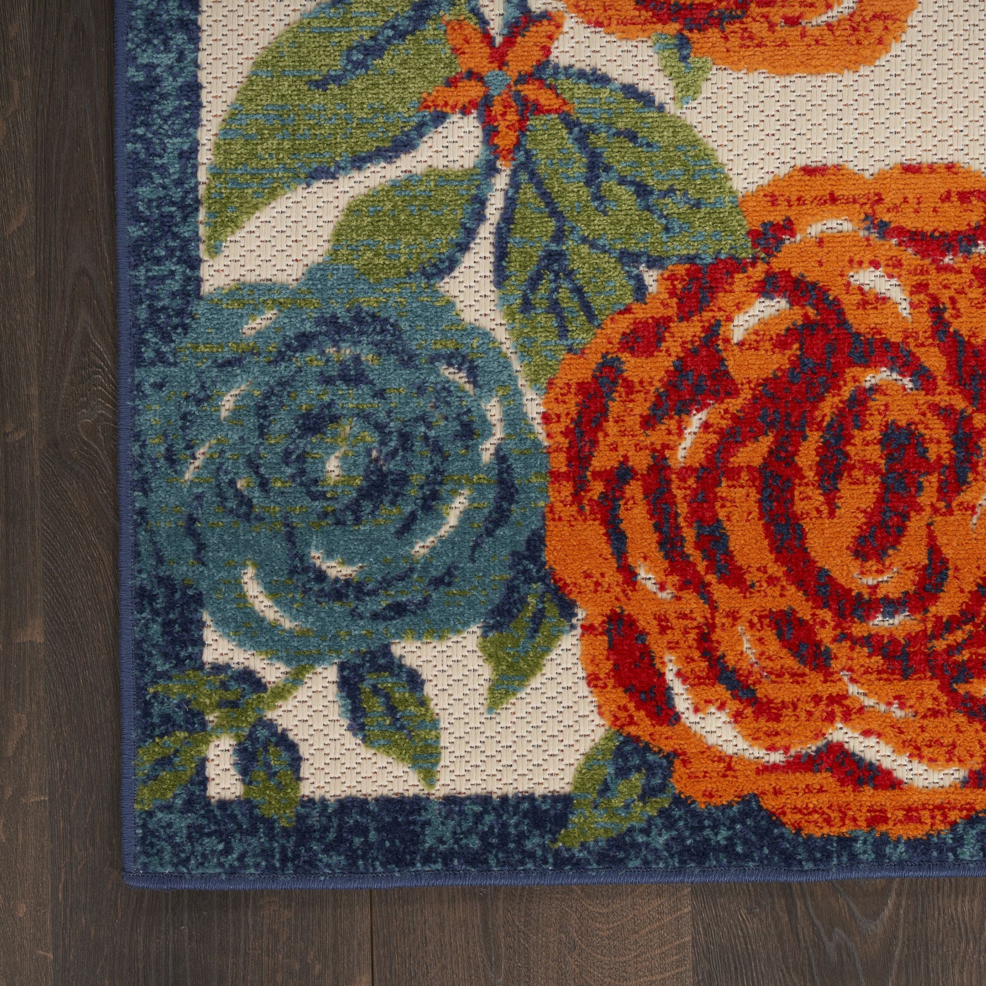 Ivory Multicolor Contemporary Indoor-Outdoor Floral Area Rug