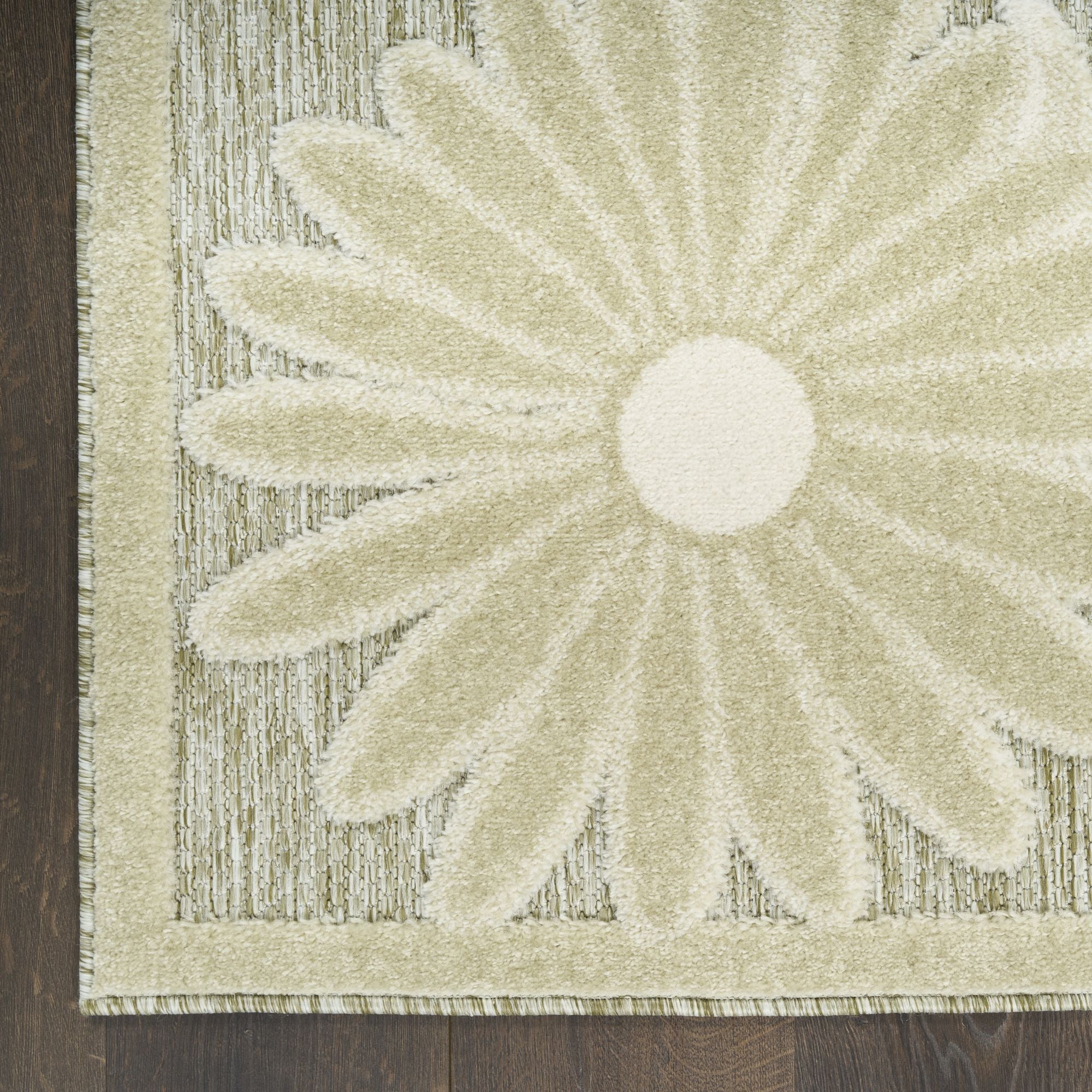 Ivory Sage Contemporary Indoor Outdoor Floral Area Rug