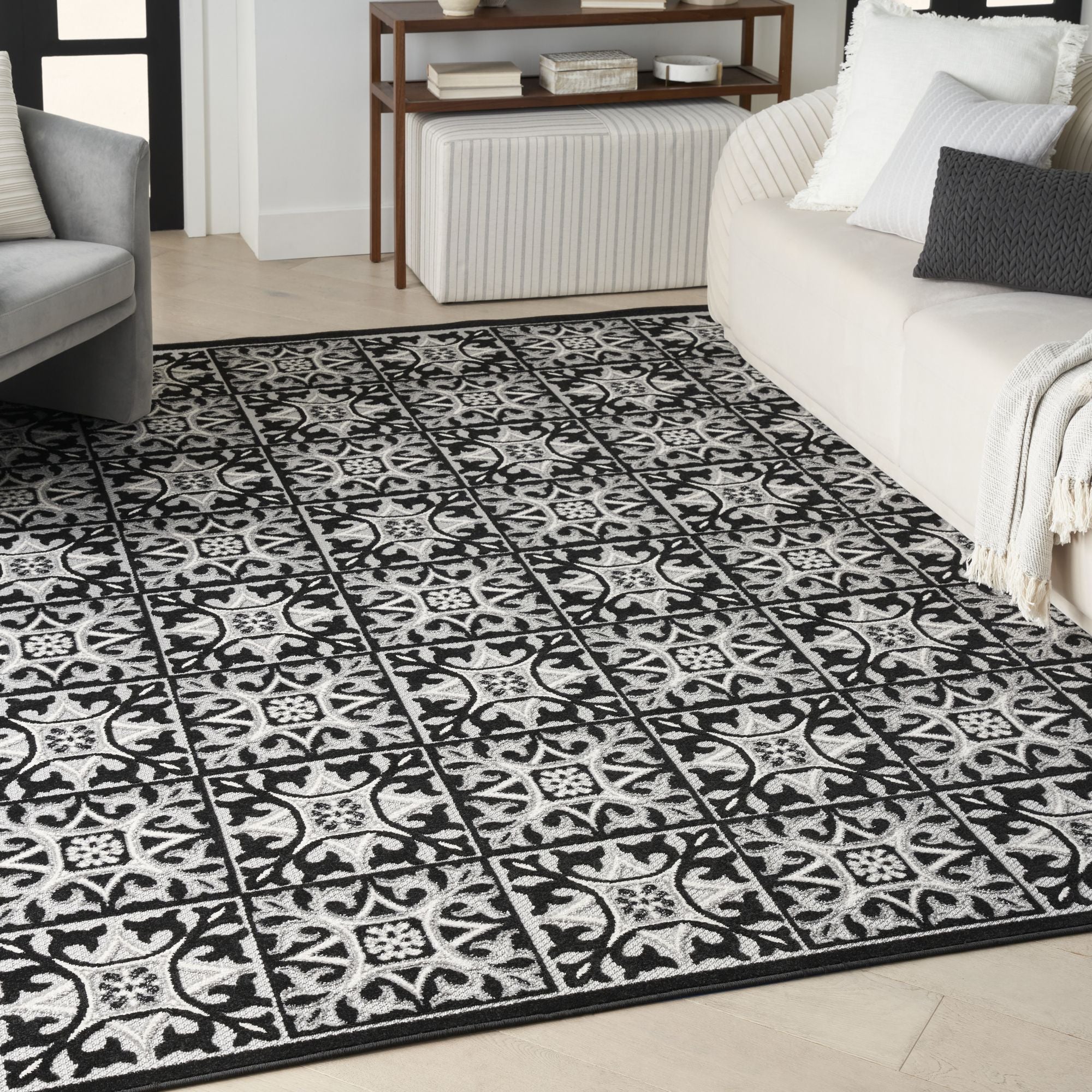 Black White Contemporary Indoor Outdoor Geometric Area Rug