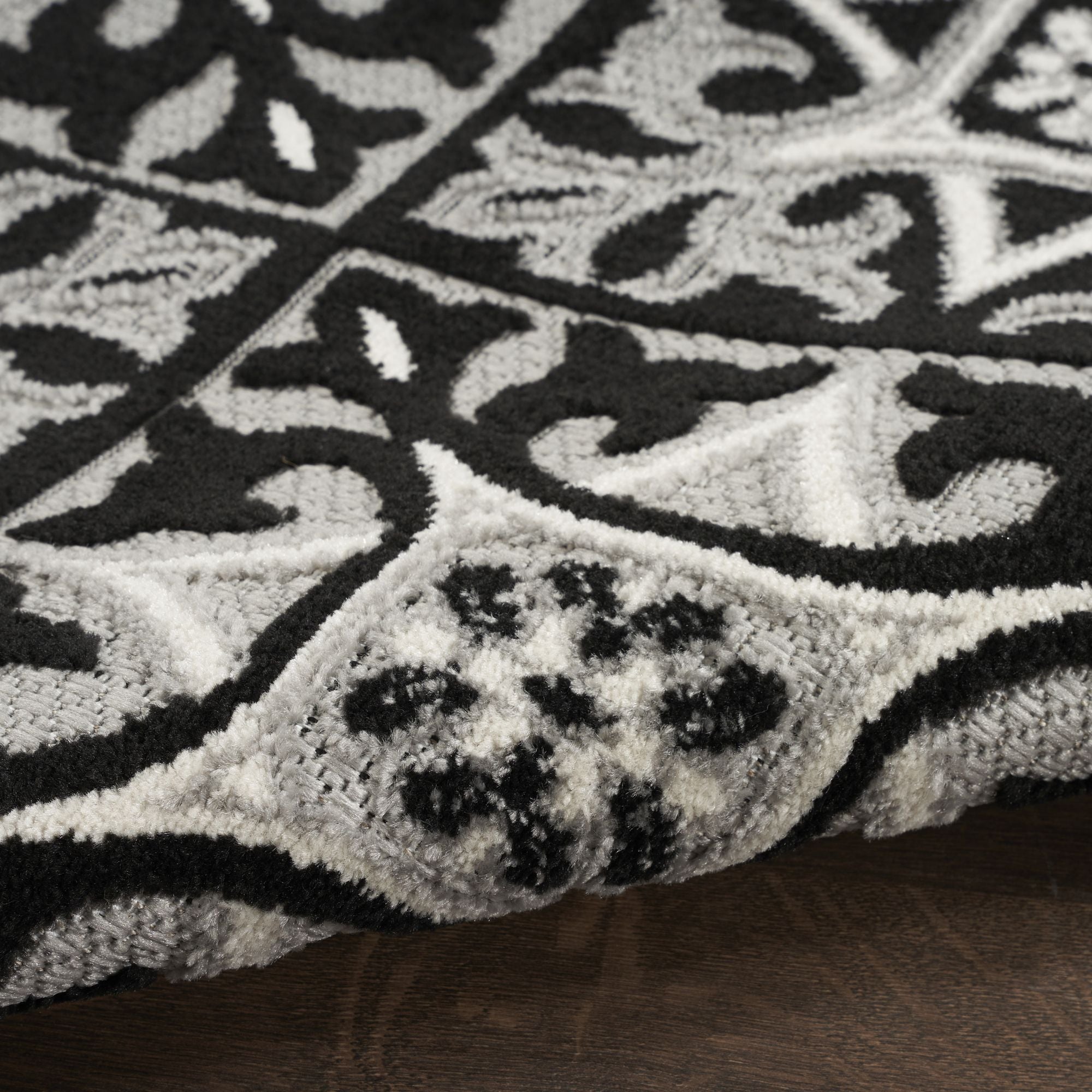 Black White Contemporary Indoor Outdoor Geometric Area Rug