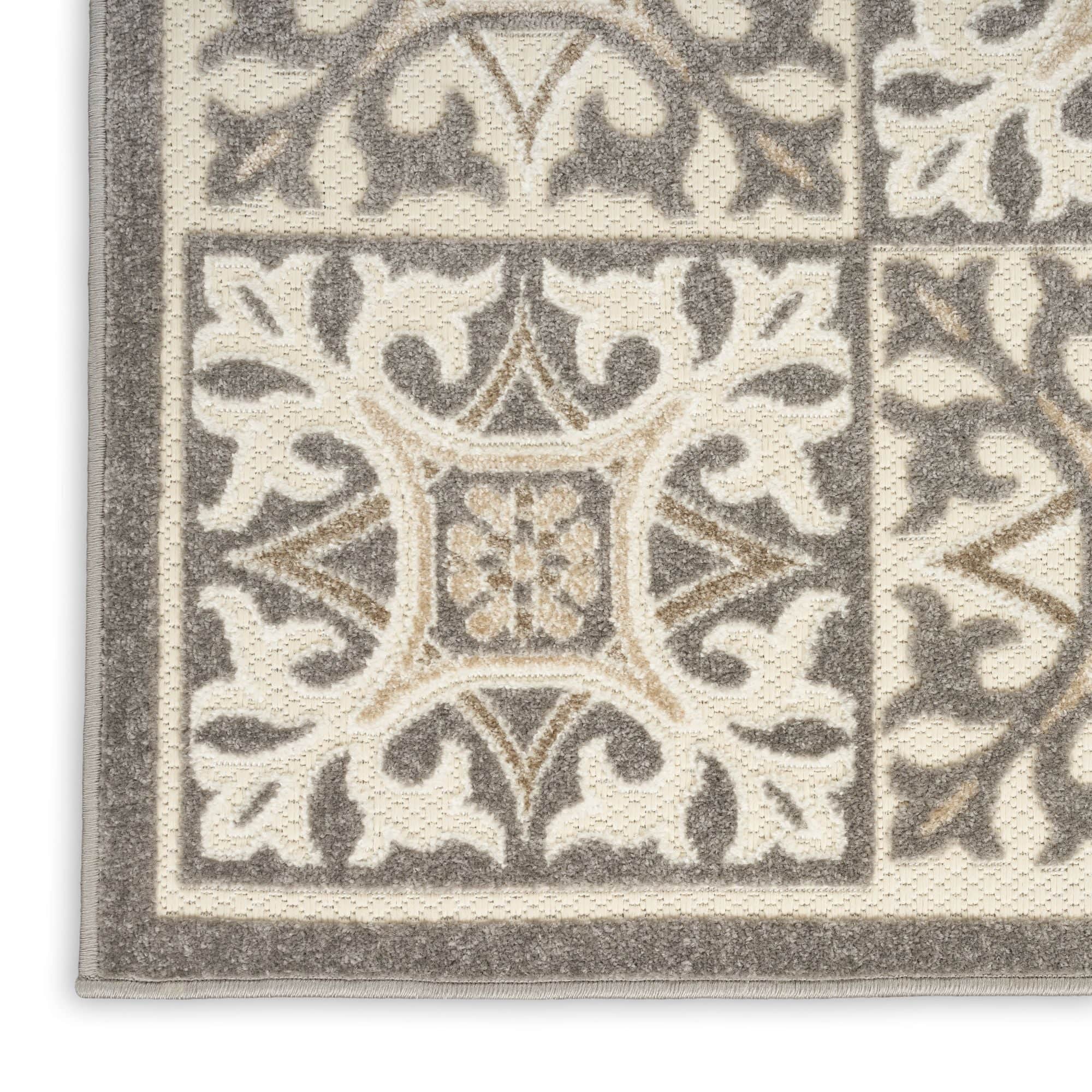 Ivory Grey Contemporary Indoor Outdoor Geometric Area Rug