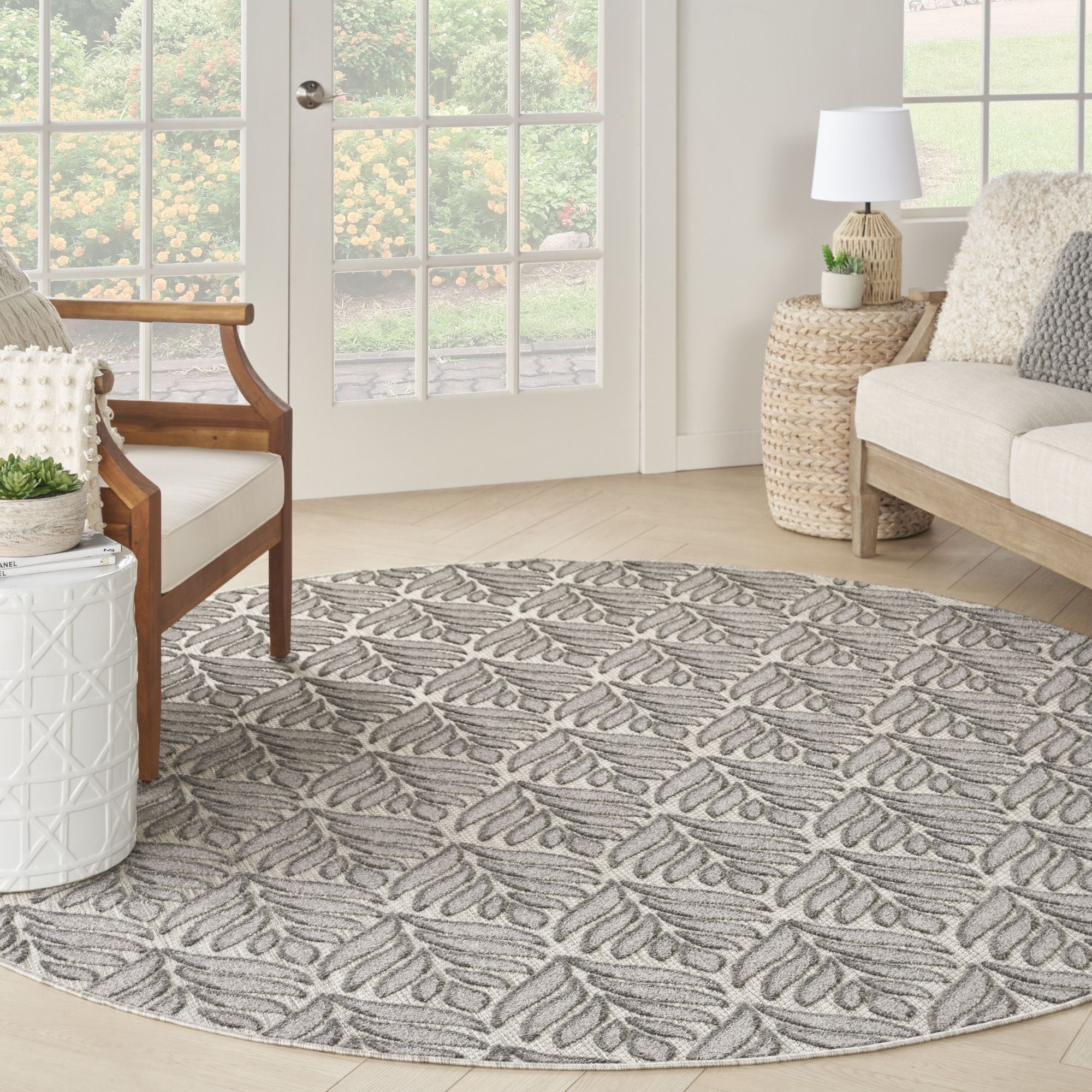 Charcoal Tropical Palm Leaf Indoor-Outdoor Rug