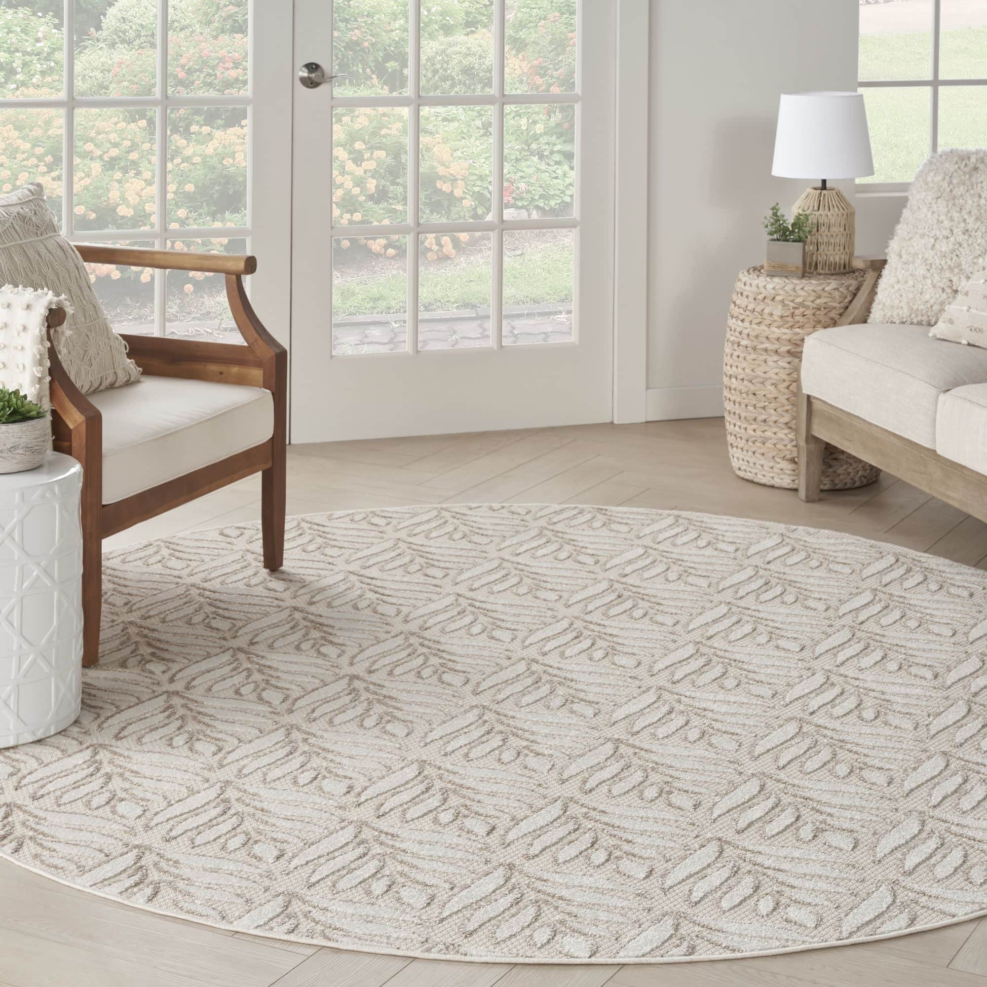 Ivory Grey Tropical Palm Leaf Indoor-Outdoor Rug