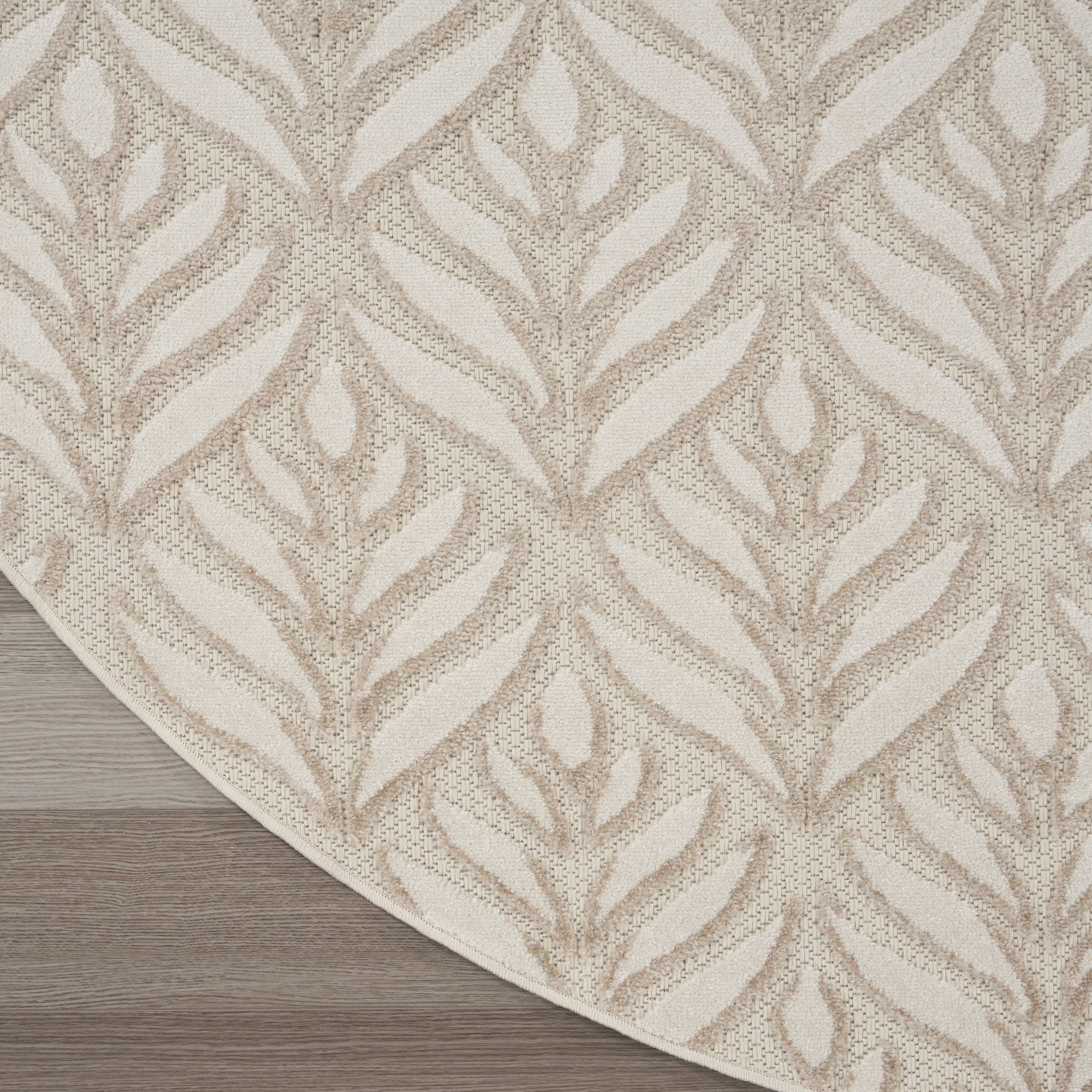 Ivory Grey Tropical Palm Leaf Indoor-Outdoor Rug