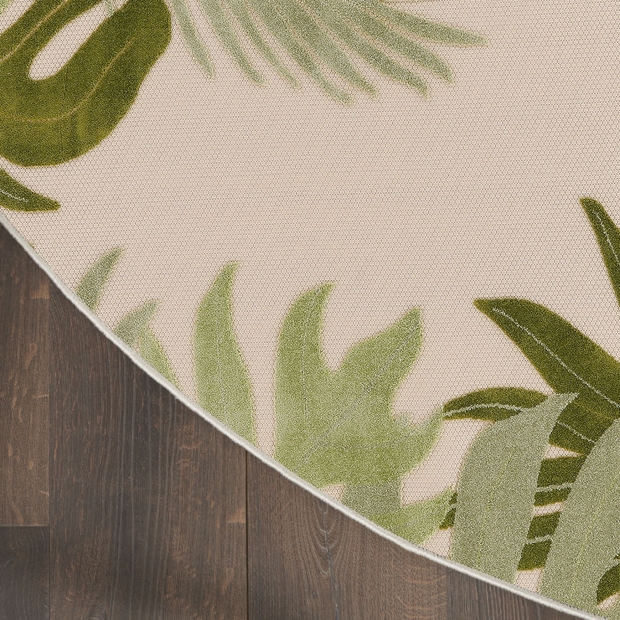 Ivory Green Indoor Outdoor Polypropylene Palm Leaf Rug