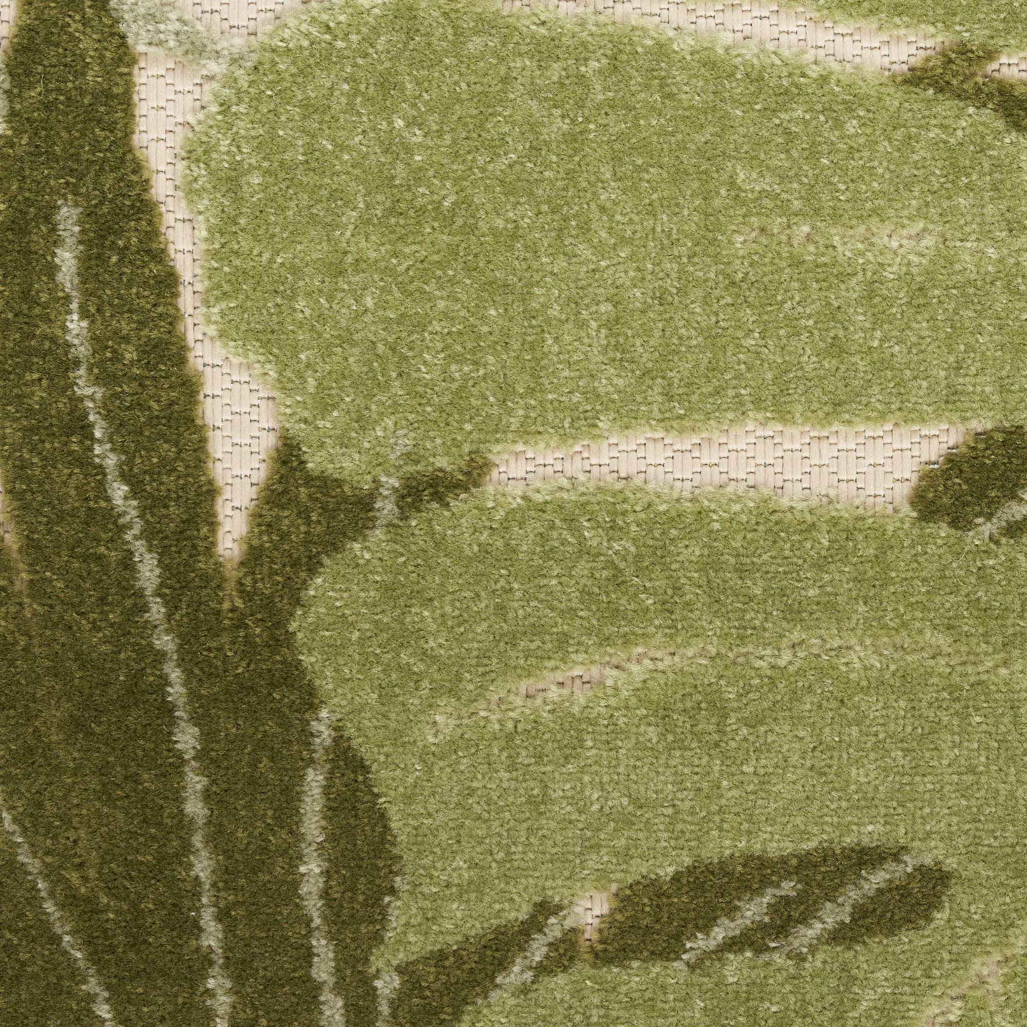 Ivory Green Indoor Outdoor Polypropylene Palm Leaf Rug