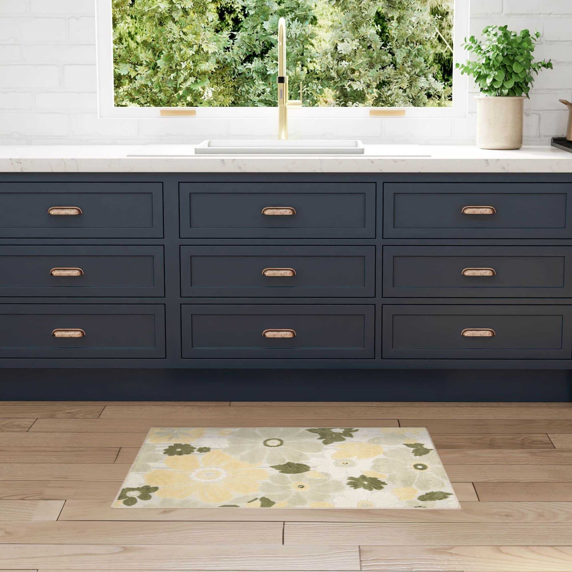 Ivory Green Modern Floral Indoor Outdoor Area Rug