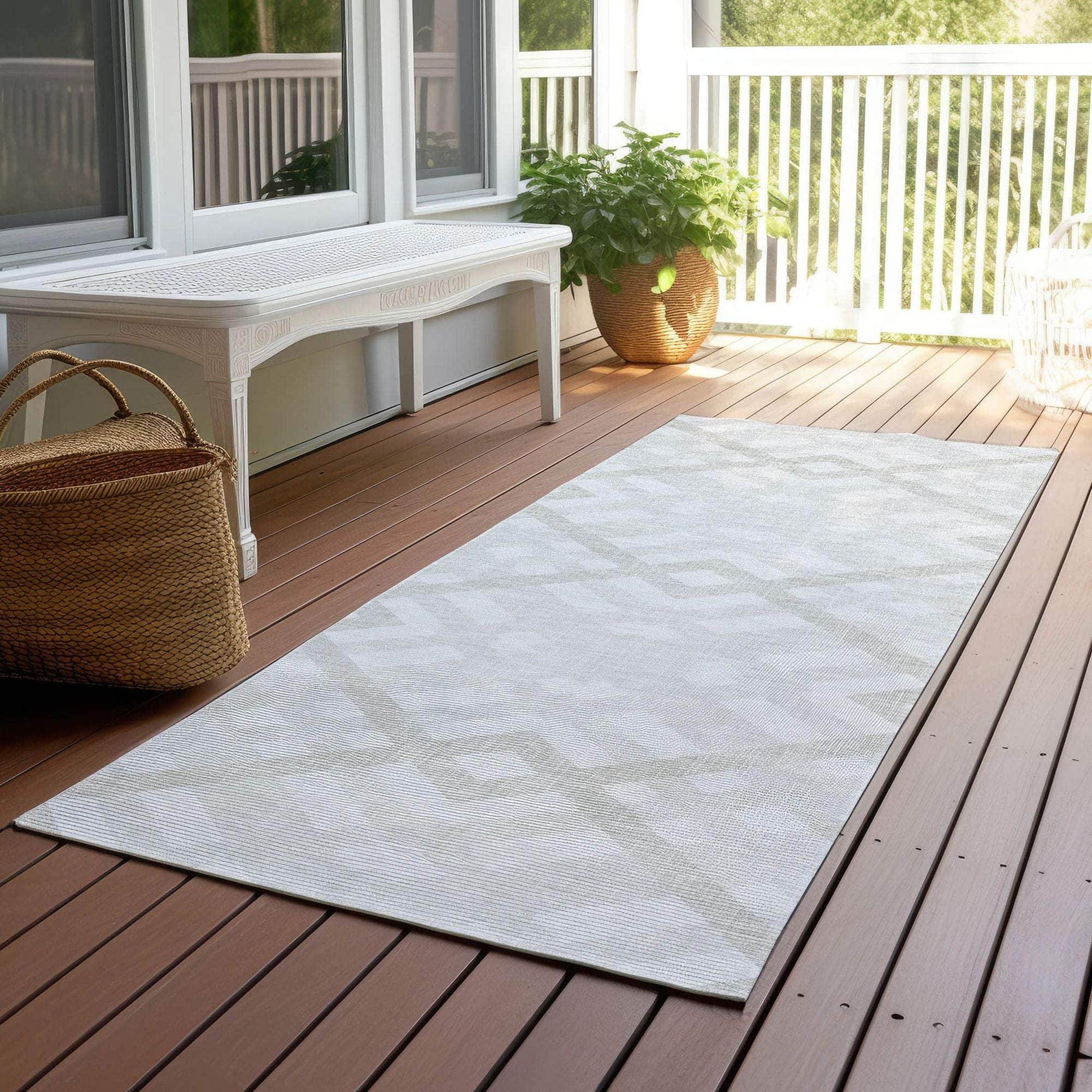 Machine Made ACN616 Ivory Rugs #color_ivory