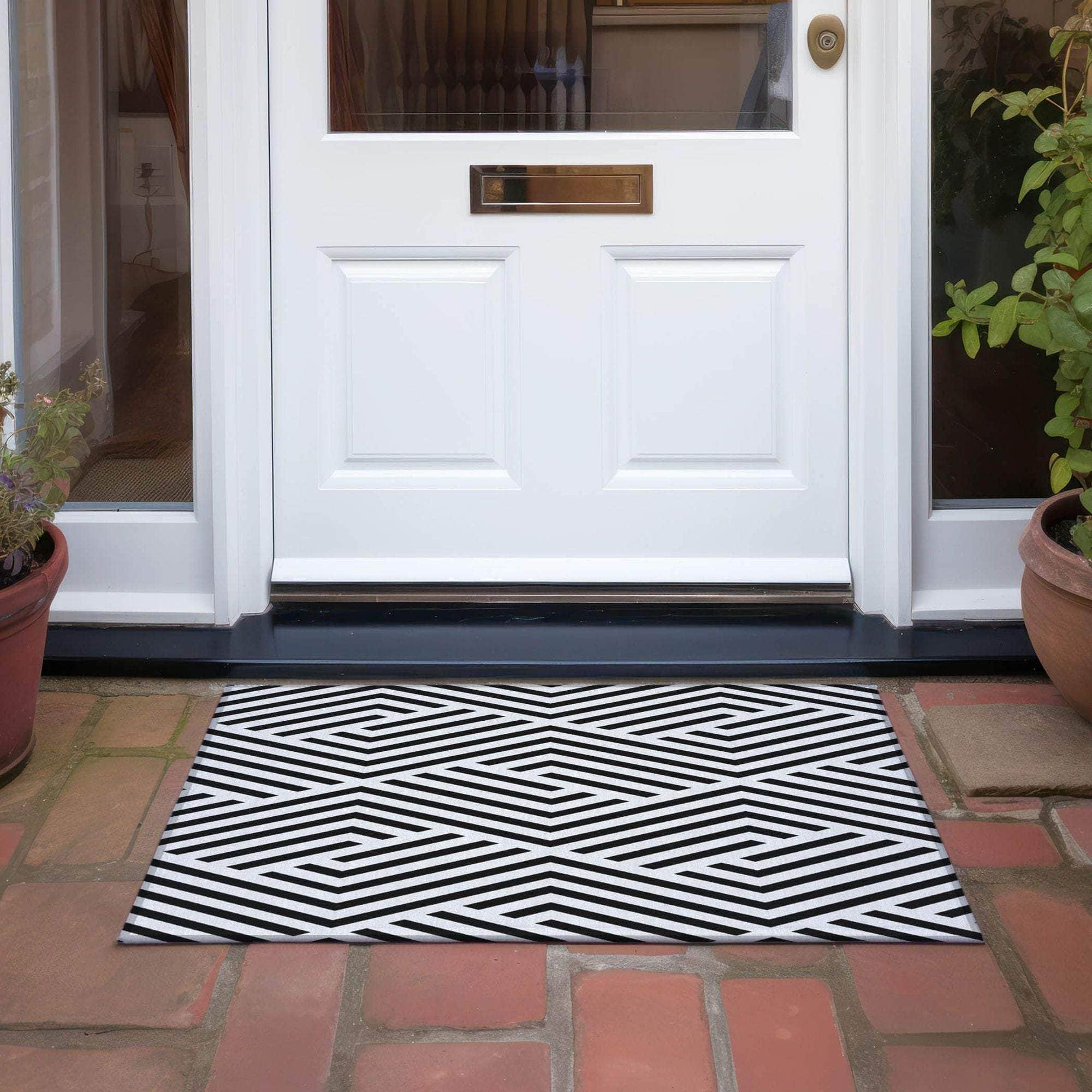 Machine Made ACN550 Black Rugs