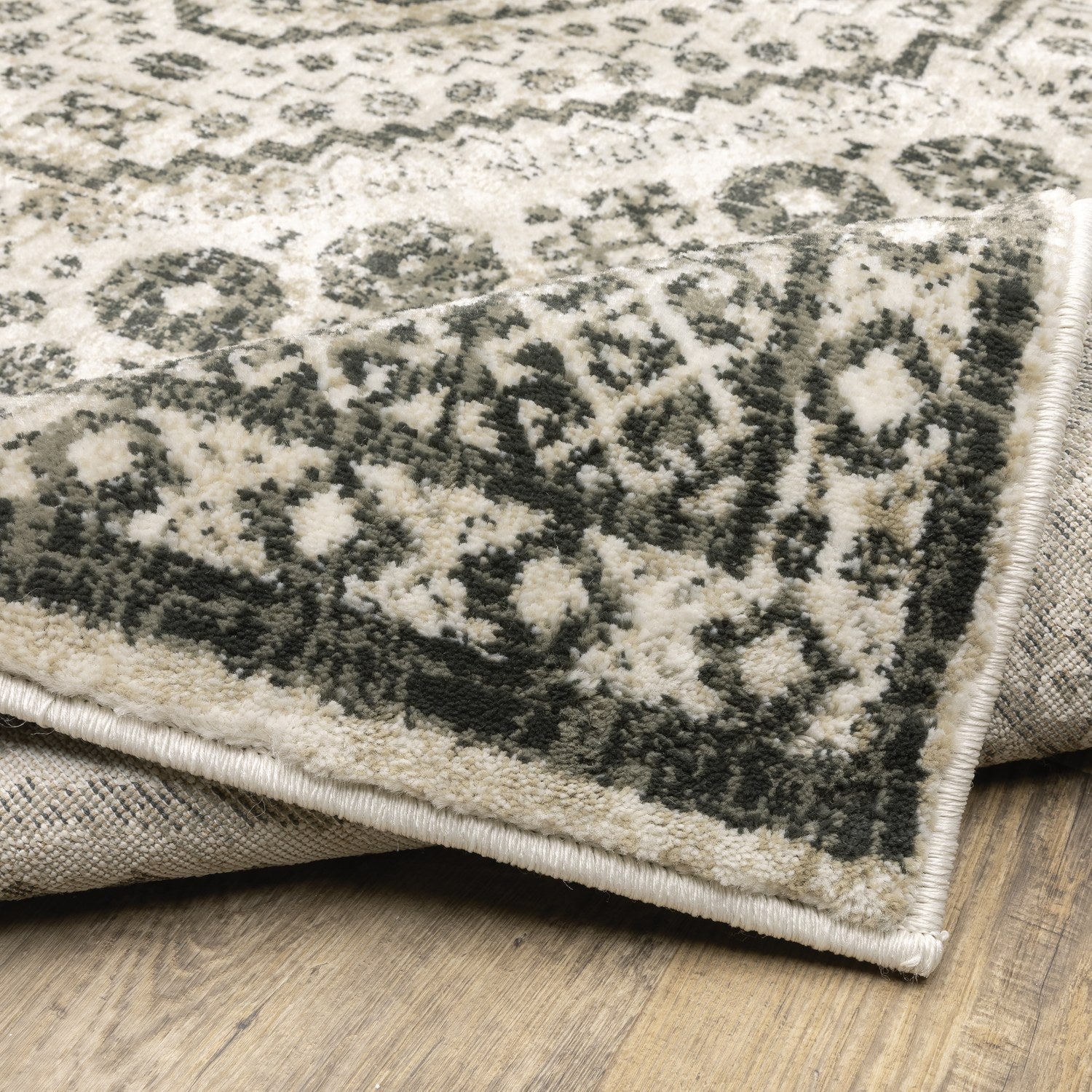 Georgia Distressed Oriental Ivory Grey Farmhouse Rug - Georgia 659C0