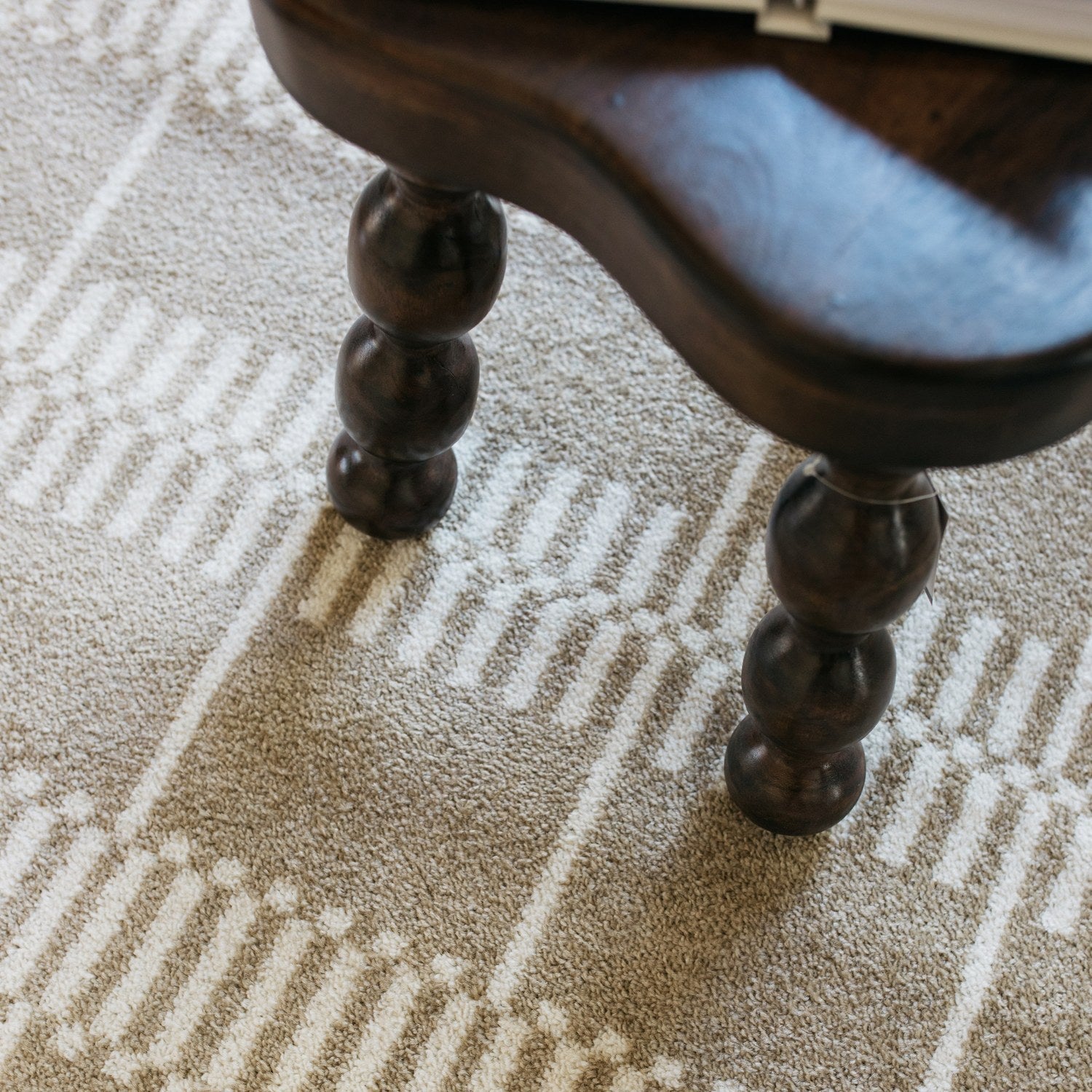 Quinn Block Grid Beige Ivory Textured Frieze Rug - Quinn QUI05
