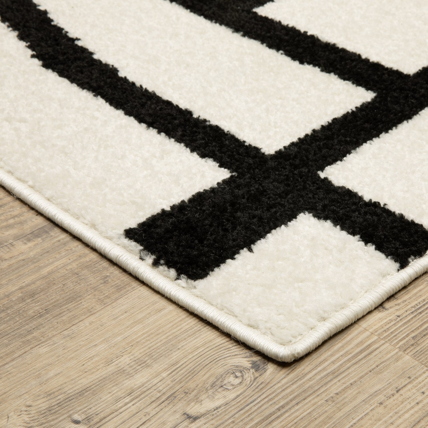 Quinn Arc Lines Ivory Black Textured Frieze Rug - Quinn QUI06