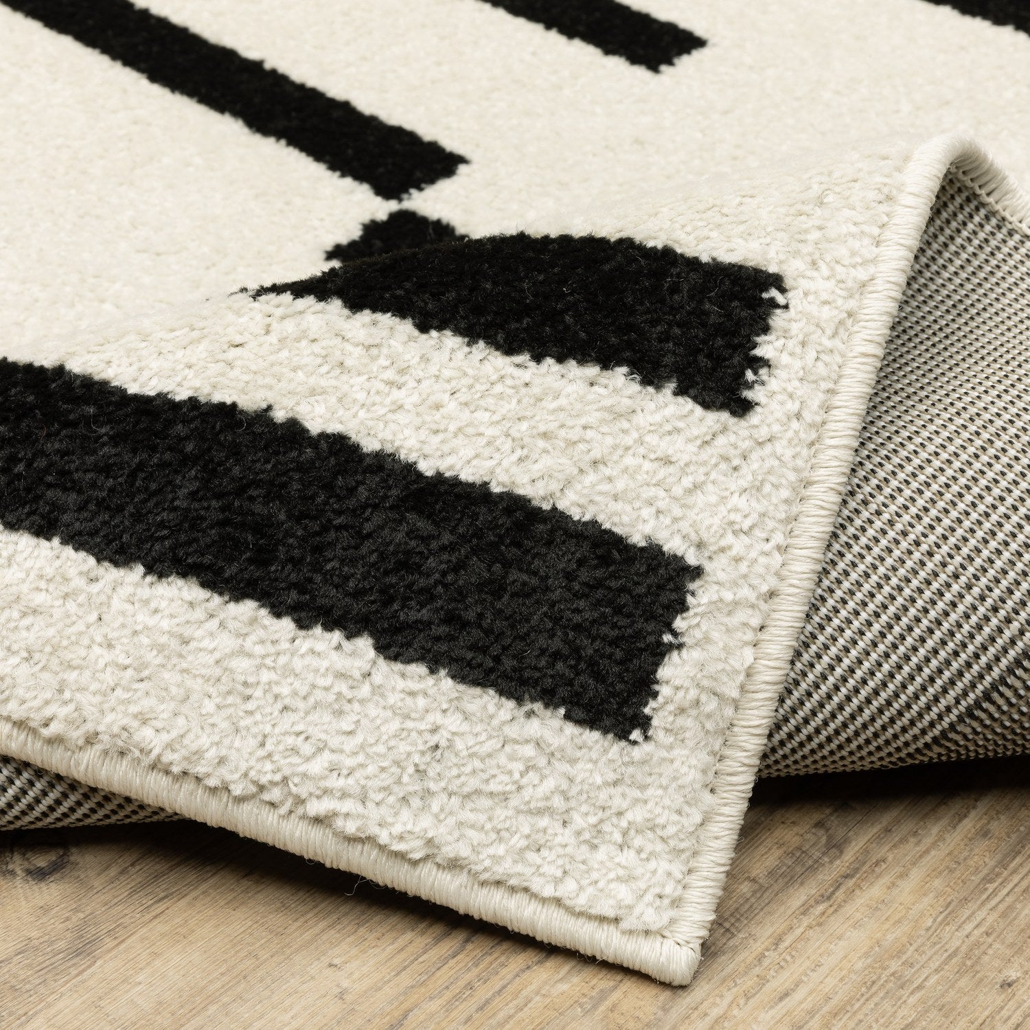 Quinn Broken Stripe Beige Black Textured Frieze Rug - Quinn QUI10