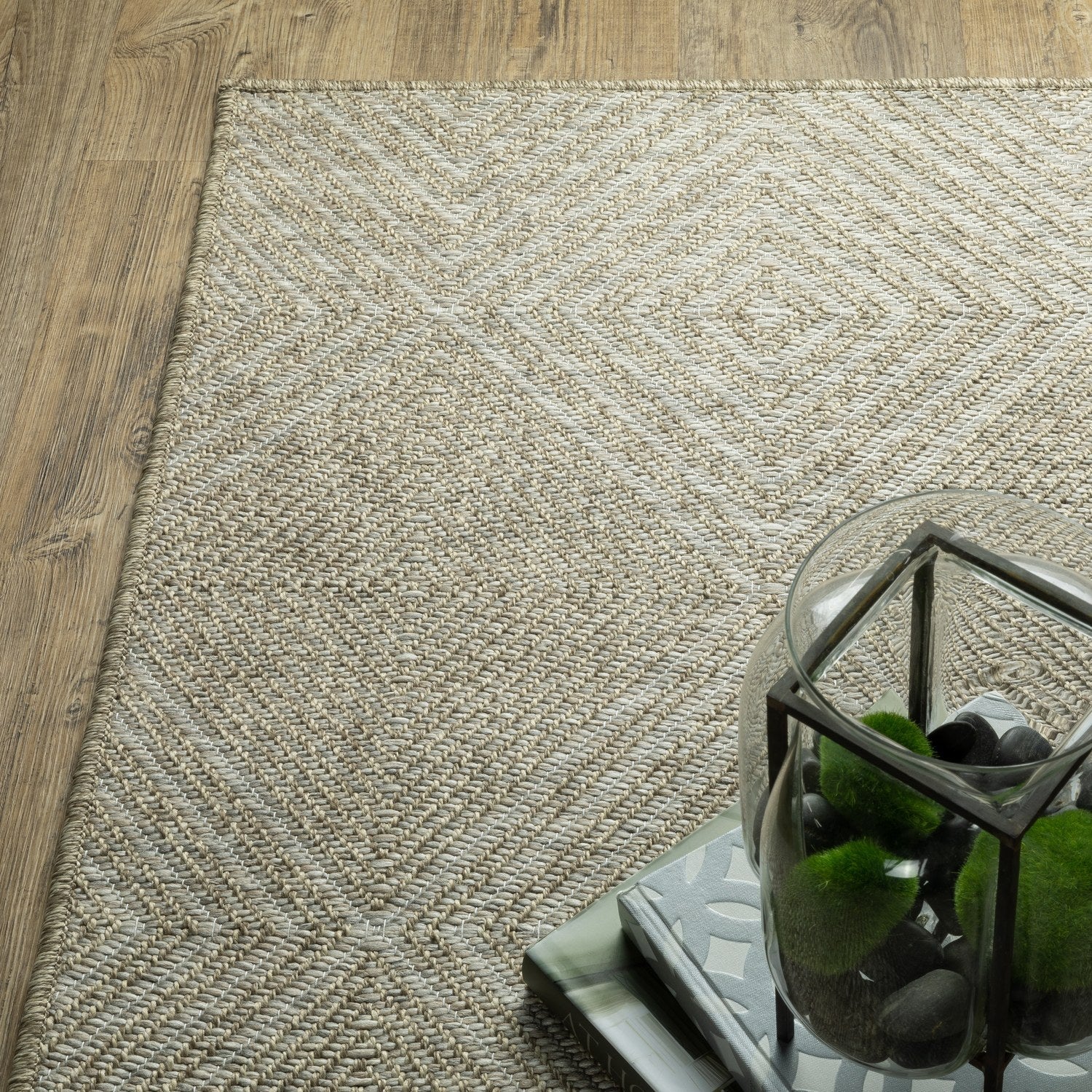 Tortuga Geometric Diamond Beige Wool Look Indoor Outdoor Rug - Tortuga TR05A