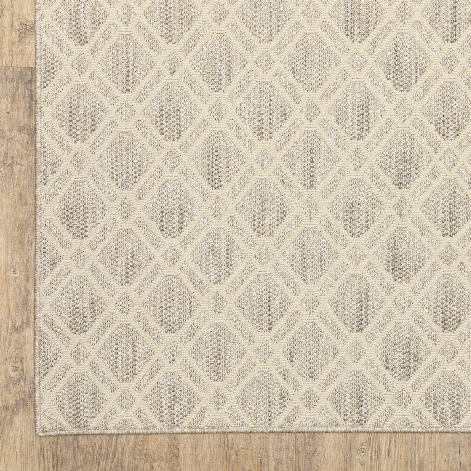 Zarina Diamond Trellis Ivory Jute Look Indoor Outdoor Rug - Zarina ZAR01