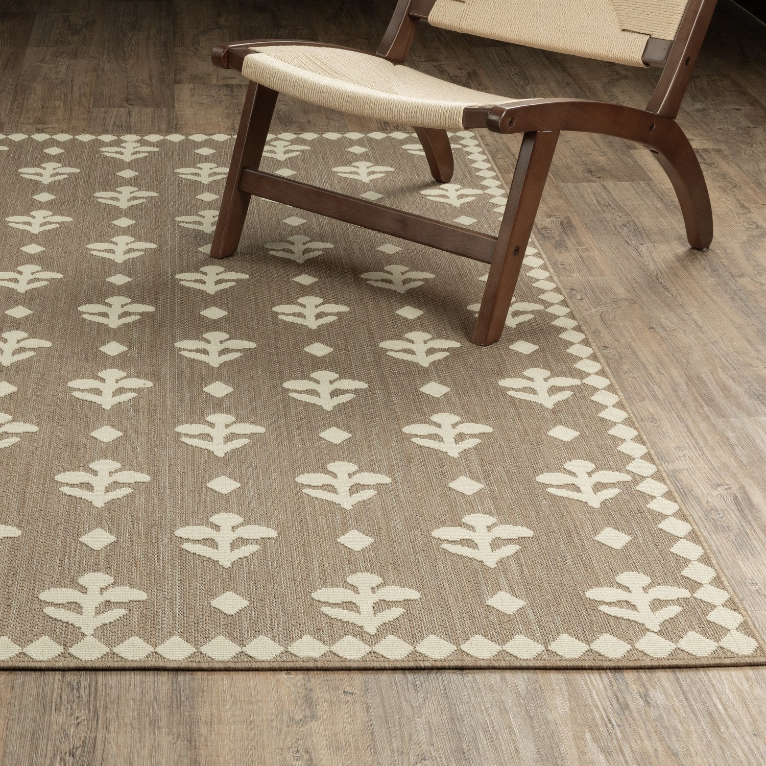 Zarina Block Print Floral Tan Jute Look Indoor Outdoor Rug - Zarina ZAR02