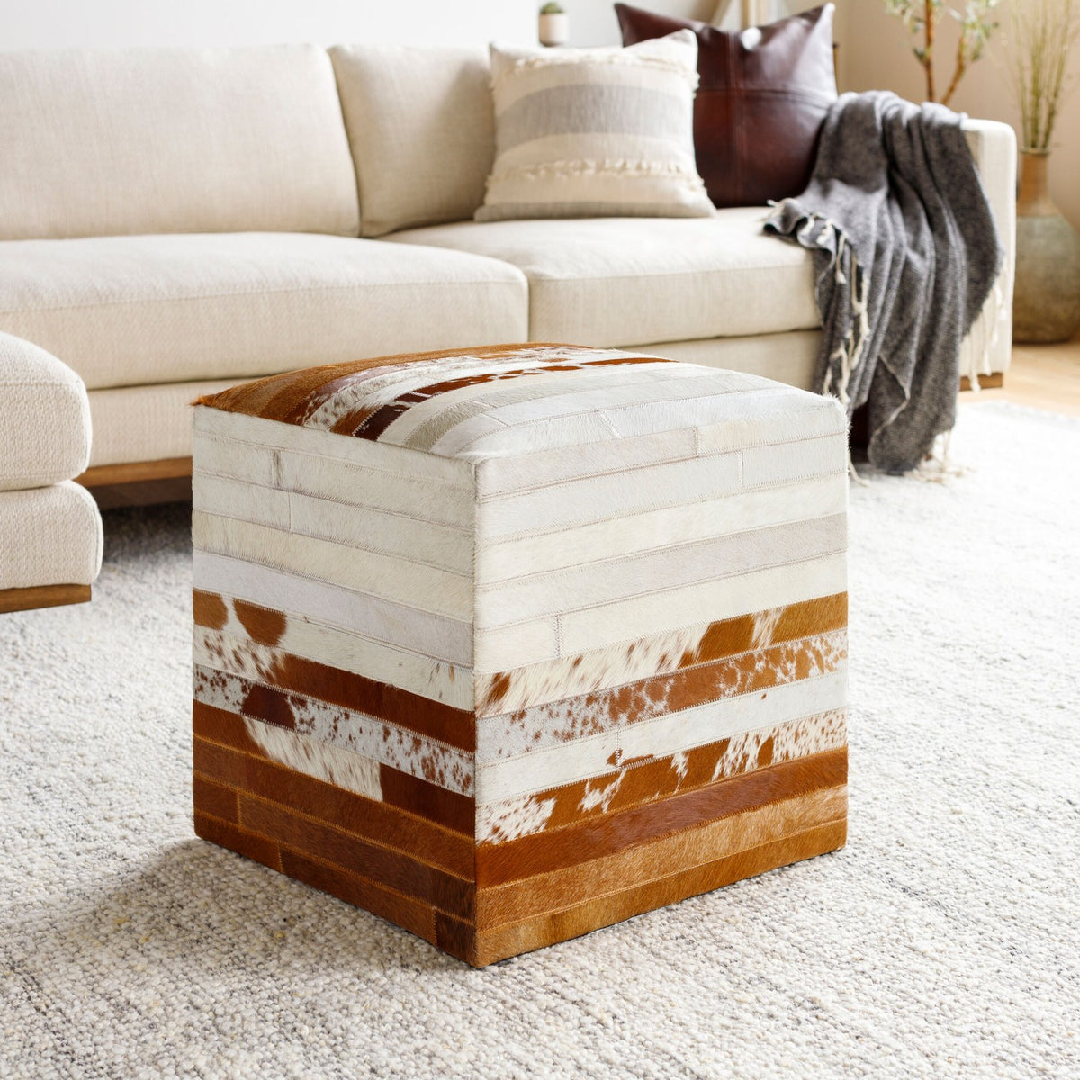 Appalachian Ottoman - styleshot 201