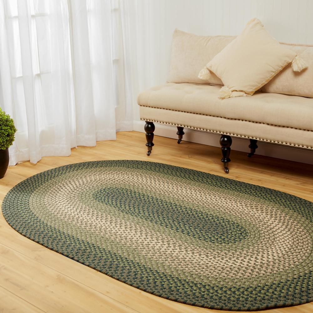 Pinecrest Rustic Bordered Braided Rug #color_green
