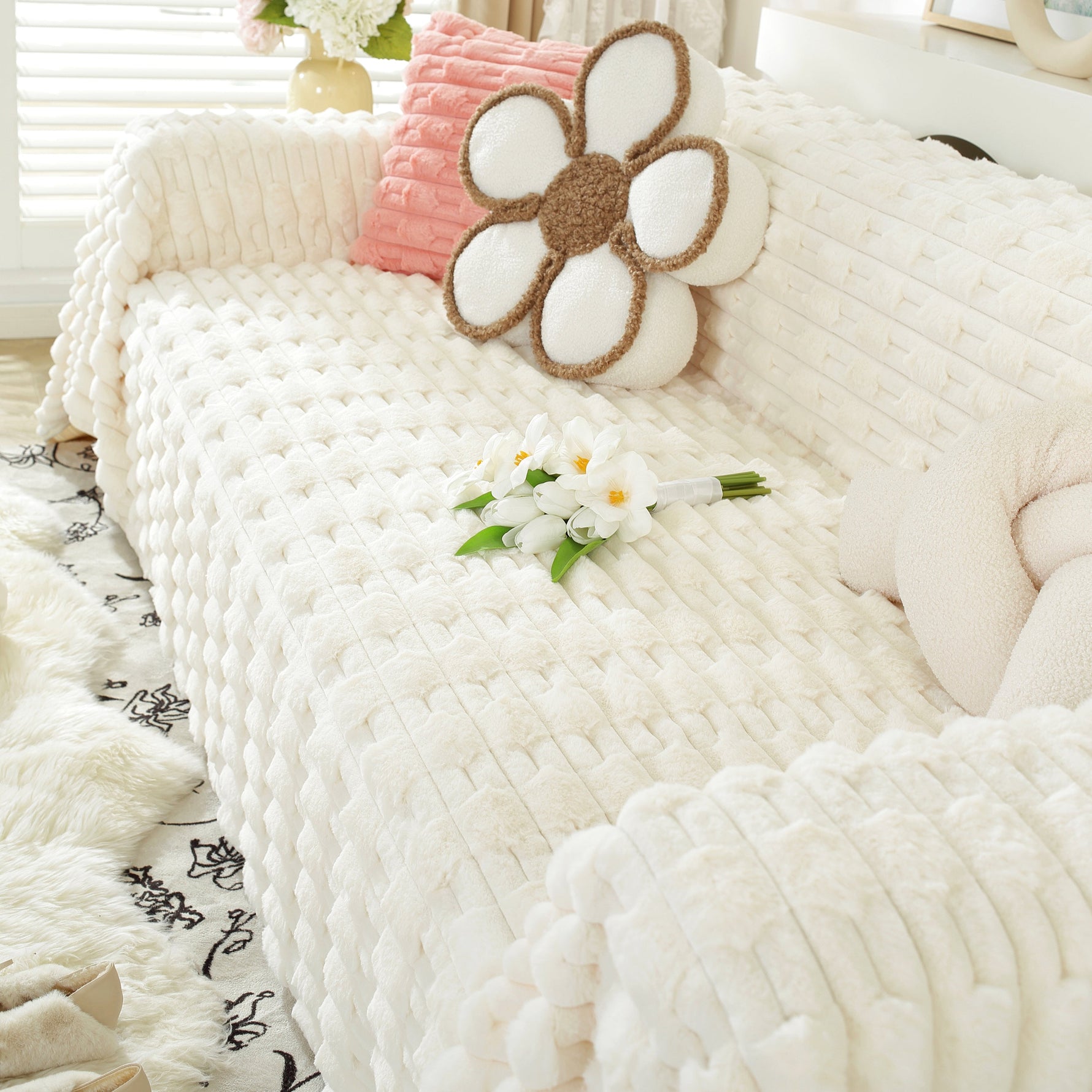 Fluffy Faux Fur Couch Cover Plush Sofa Throw, Warm & Stylish Sofa Protector