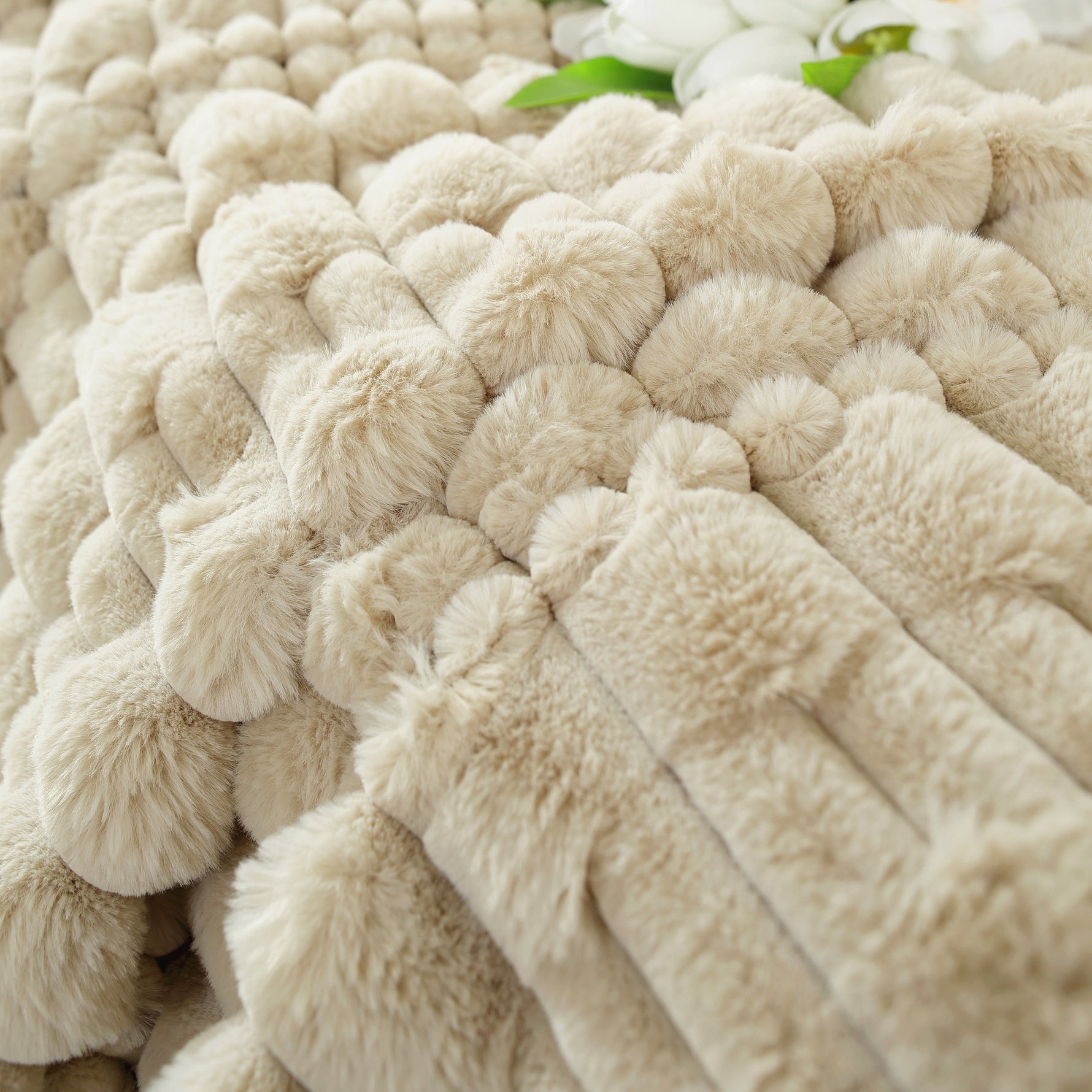 Fluffy Faux Fur Couch Cover Plush Sofa Throw, Warm & Stylish Sofa Protector