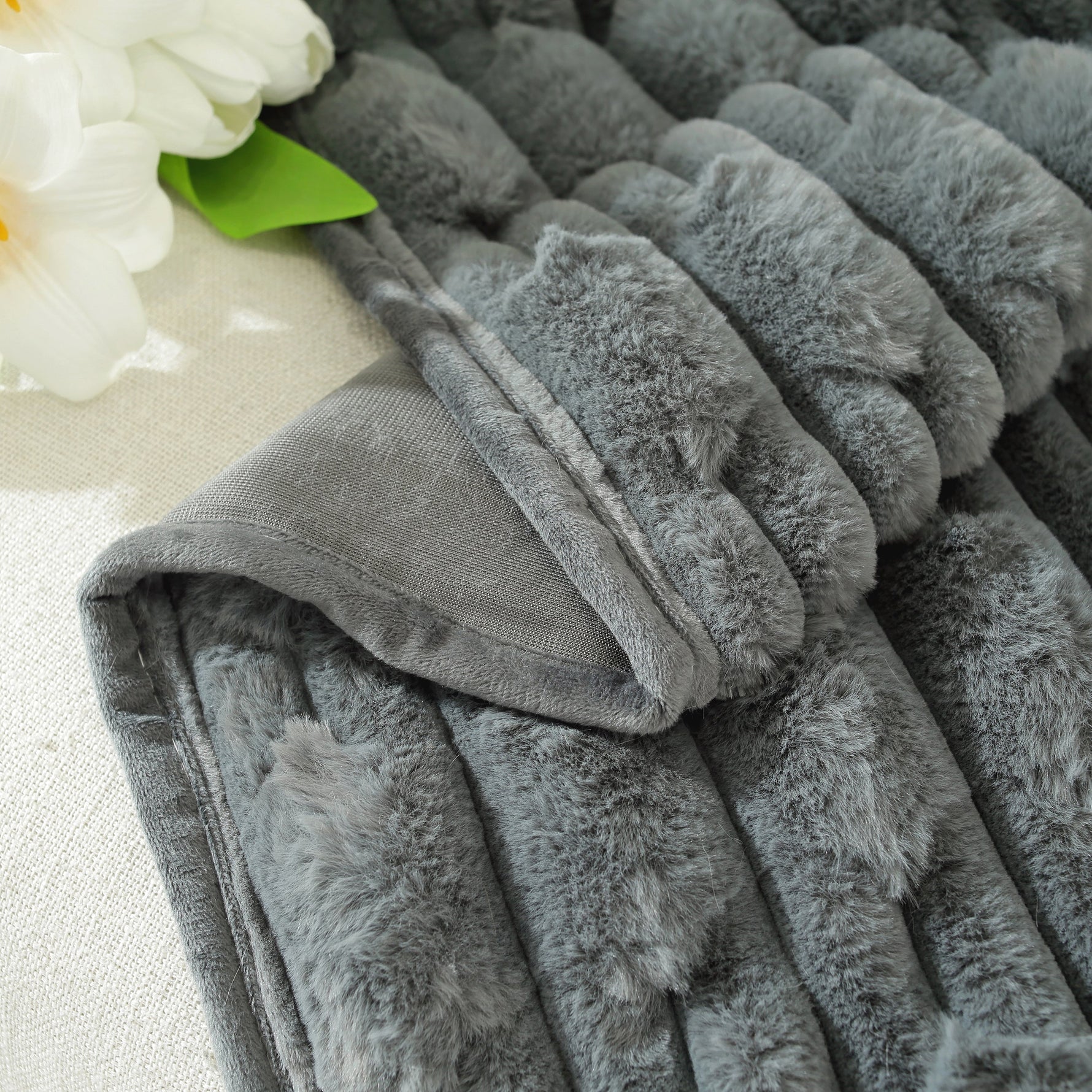 Fluffy Faux Fur Couch Cover Plush Sofa Throw, Warm & Stylish Sofa Protector