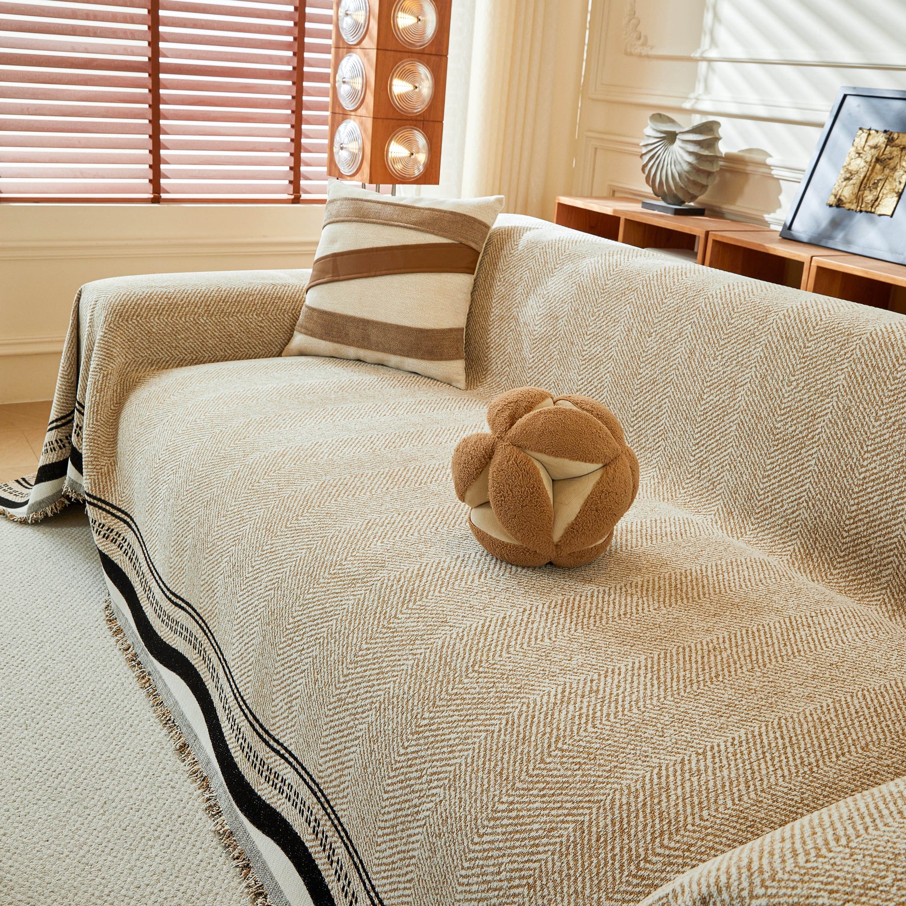 Reversible Herringbone Sofa Cover, 2-in-1 Classic British Throw Blanket for Couch