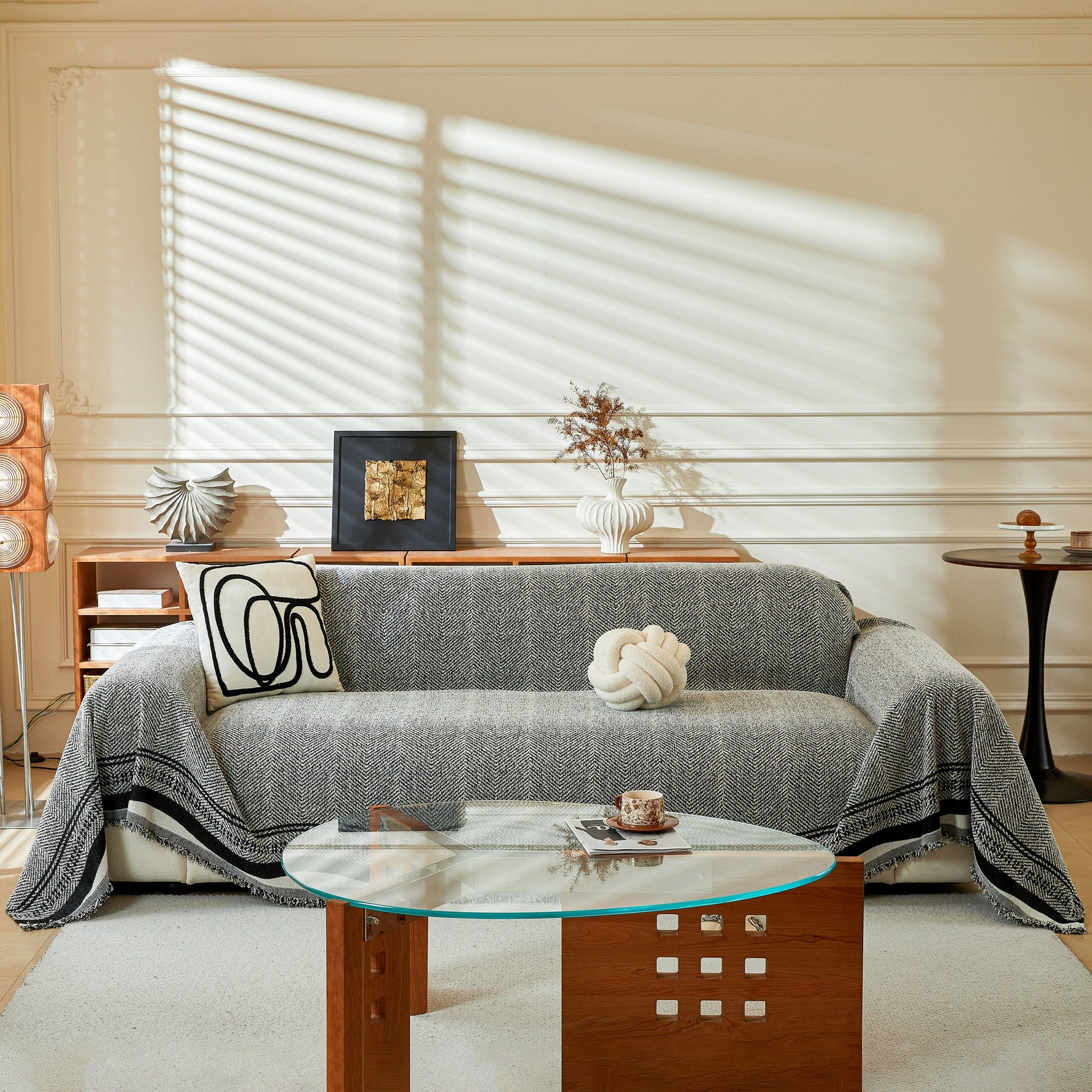 Reversible Herringbone Sofa Cover, 2-in-1 Classic British Throw Blanket for Couch