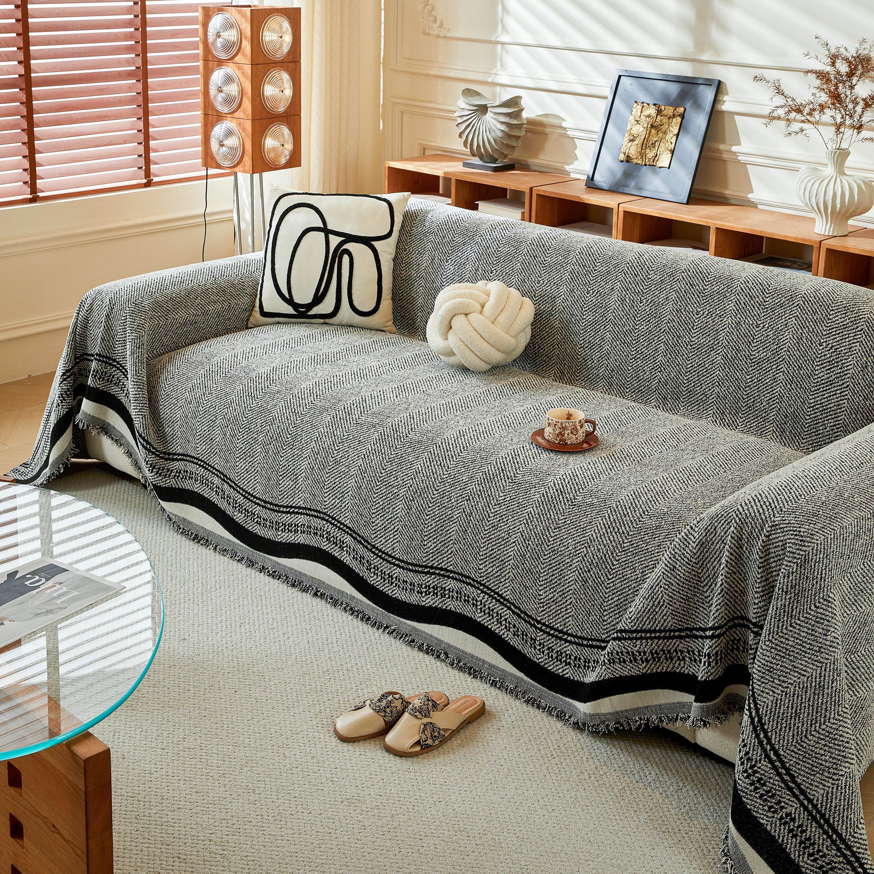 Reversible Herringbone Sofa Cover, 2-in-1 Classic British Throw Blanket for Couch