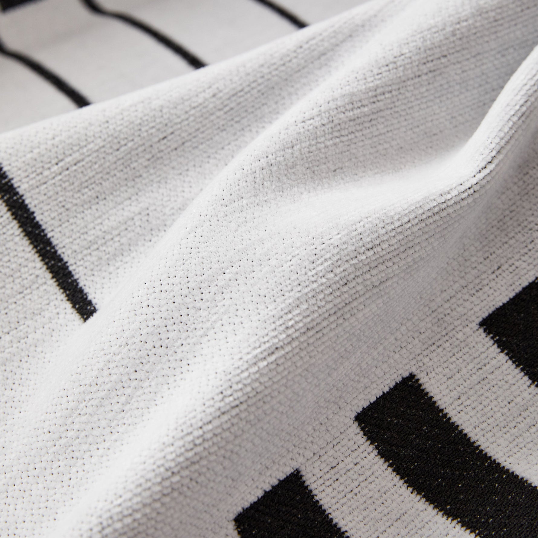 Reversible Chenille Couch Cover Blanket with Tassel Large Boho Futon Cover L Shaped Sectional Cover