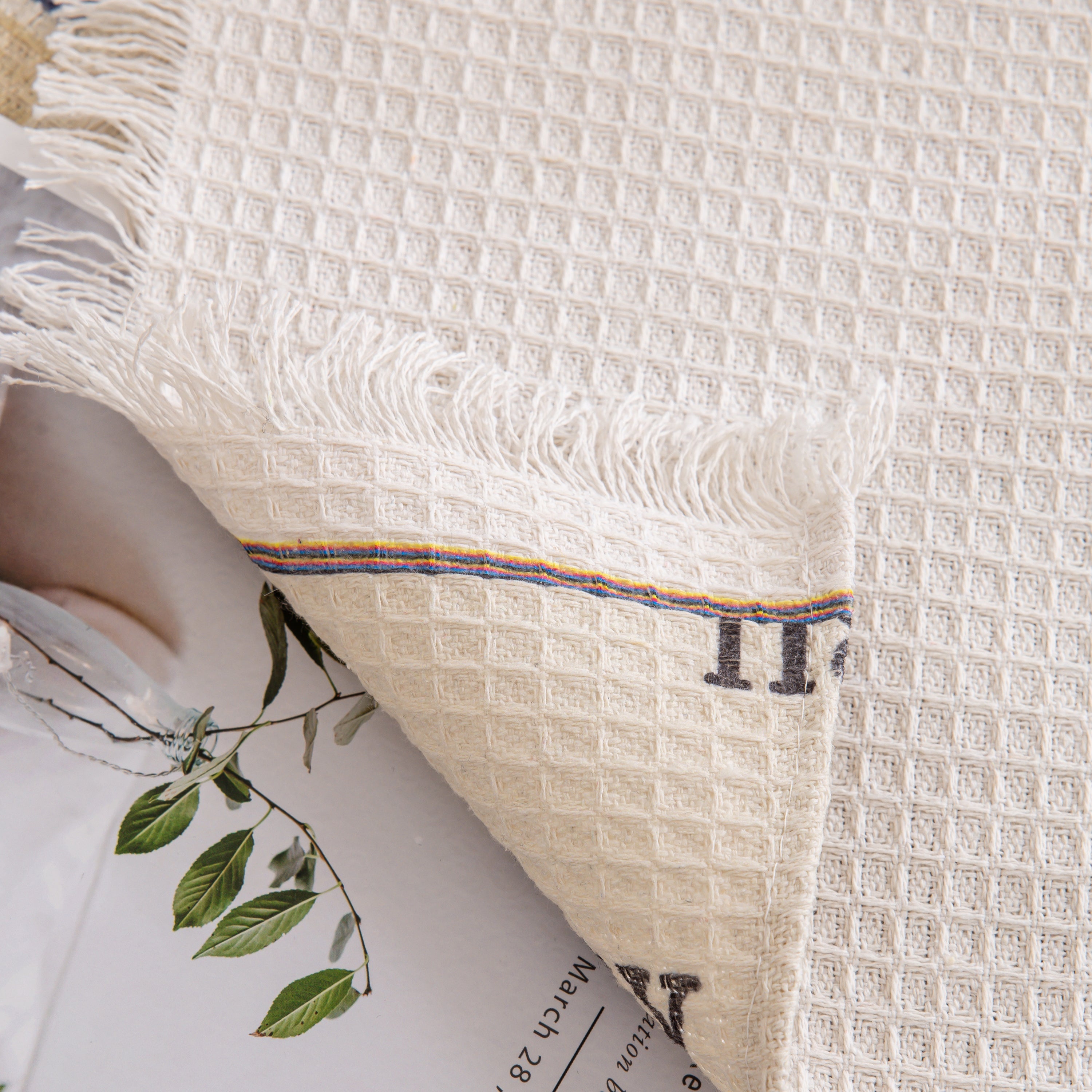 Chenille Sofa Cover Throw, Smile Couch Cover Blanket Throws for Couches, Soft Sofa Towel