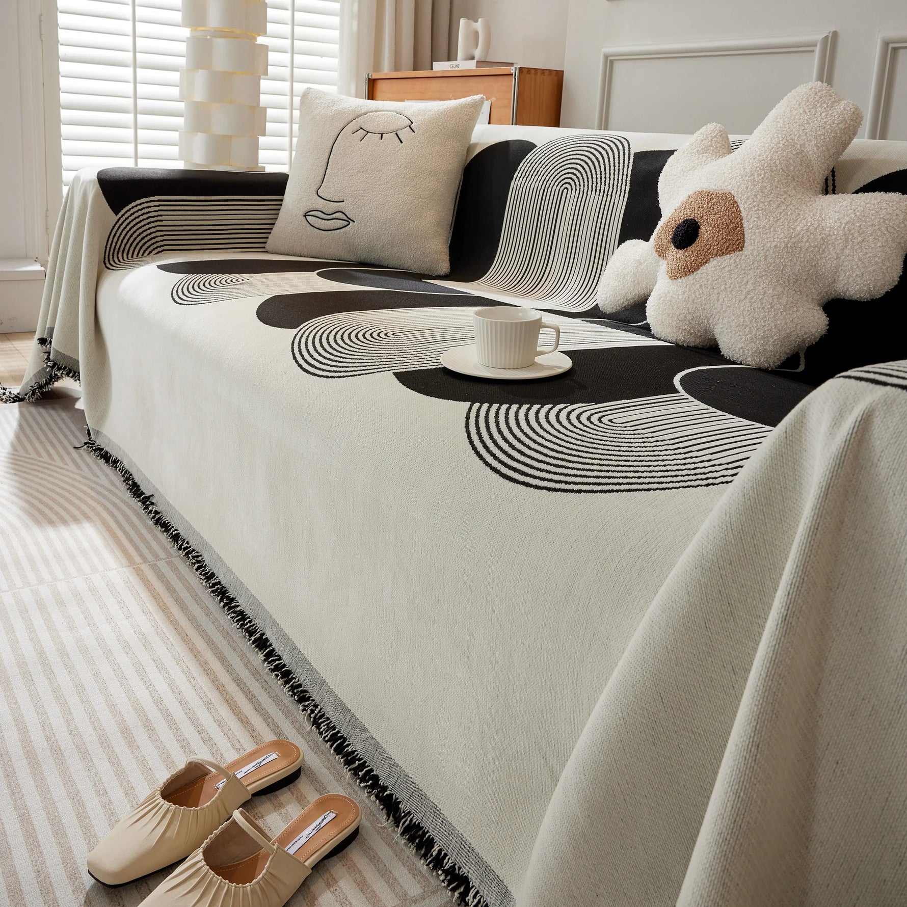 Soft Chenille Tassel Trim Sectional Sofa Protector Couch Covers for Cats Cozy Blanket Sofa Throws