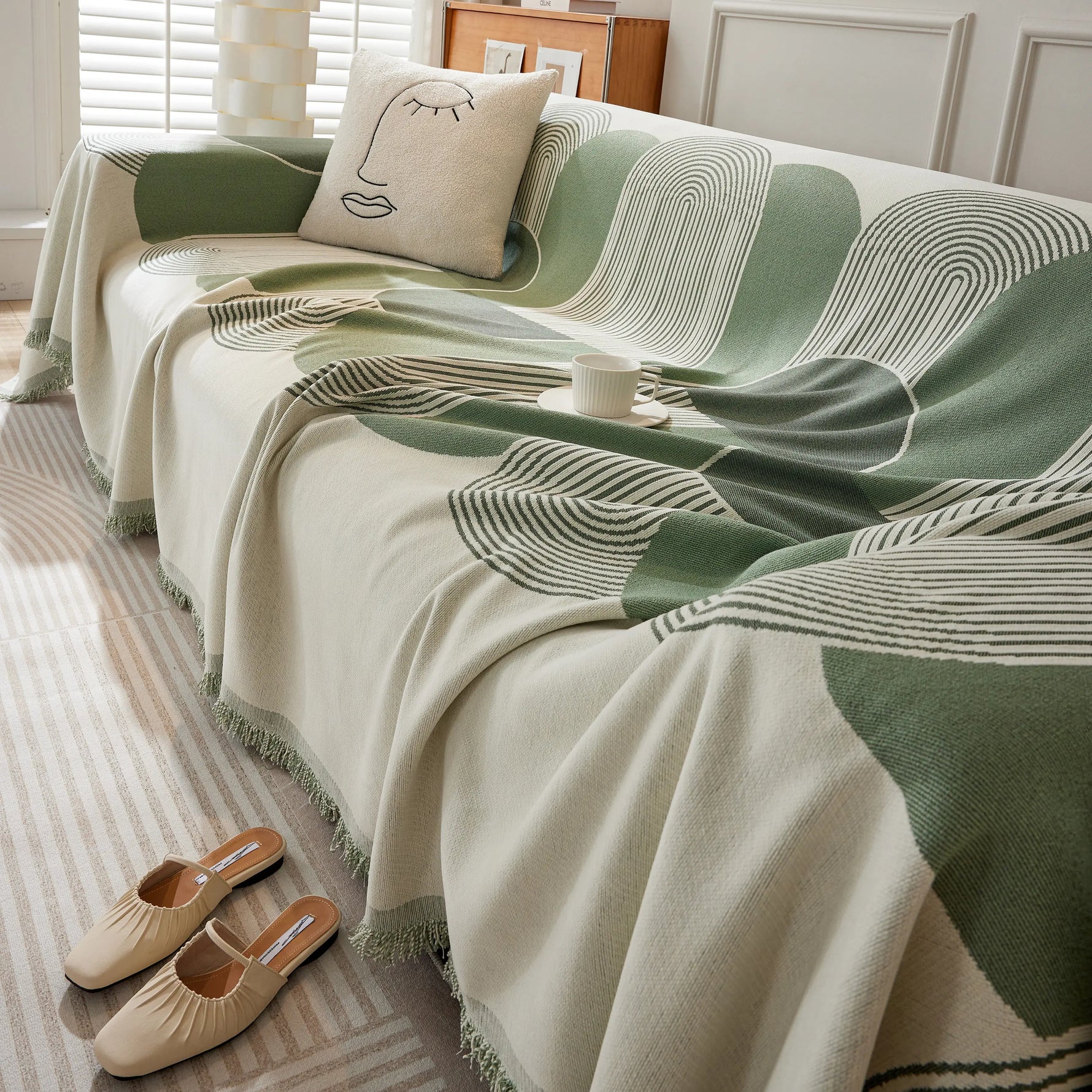 Soft Chenille Tassel Trim Sectional Sofa Protector Couch Covers for Cats Cozy Blanket Sofa Throws