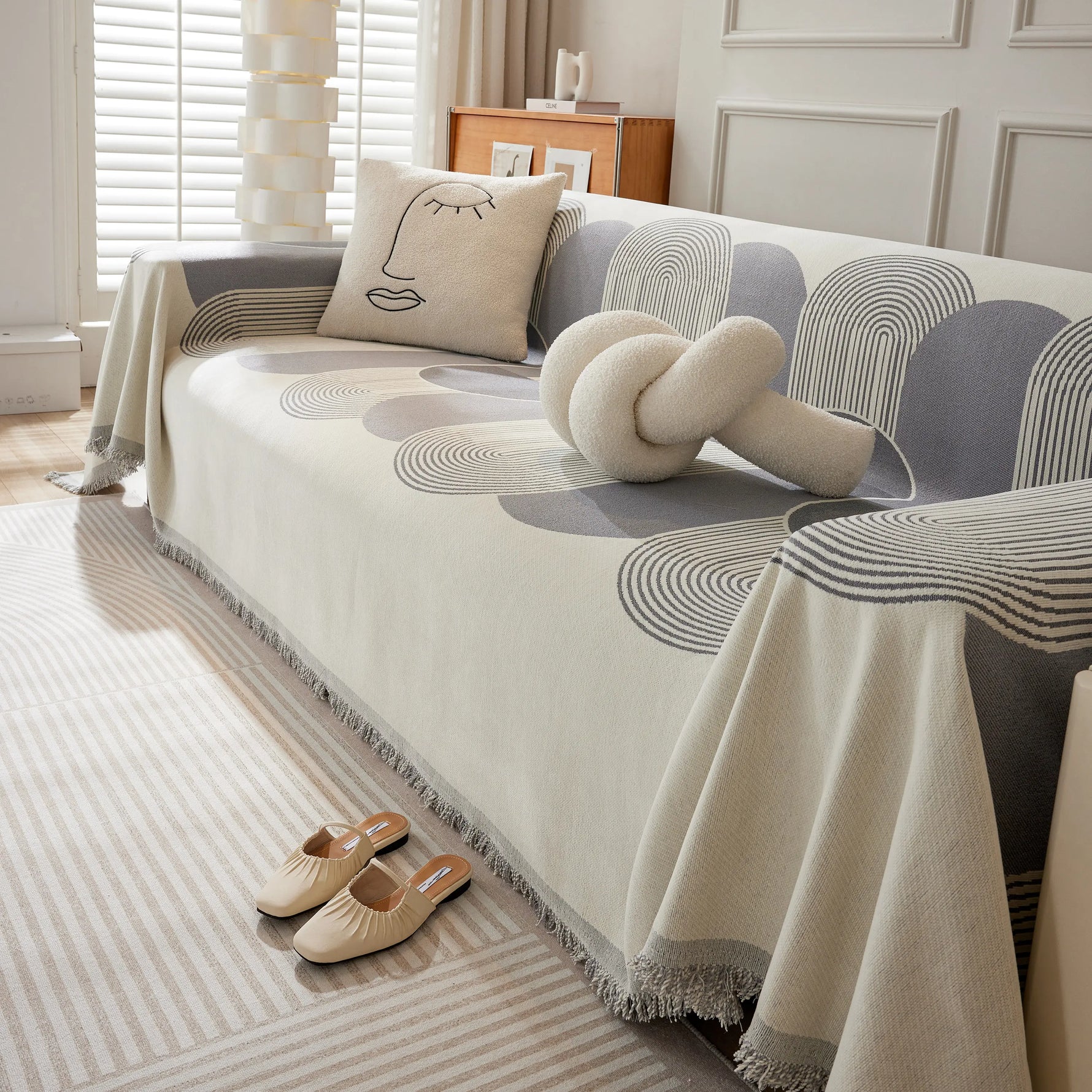 Soft Chenille Tassel Trim Sectional Sofa Protector Couch Covers for Cats Cozy Blanket Sofa Throws