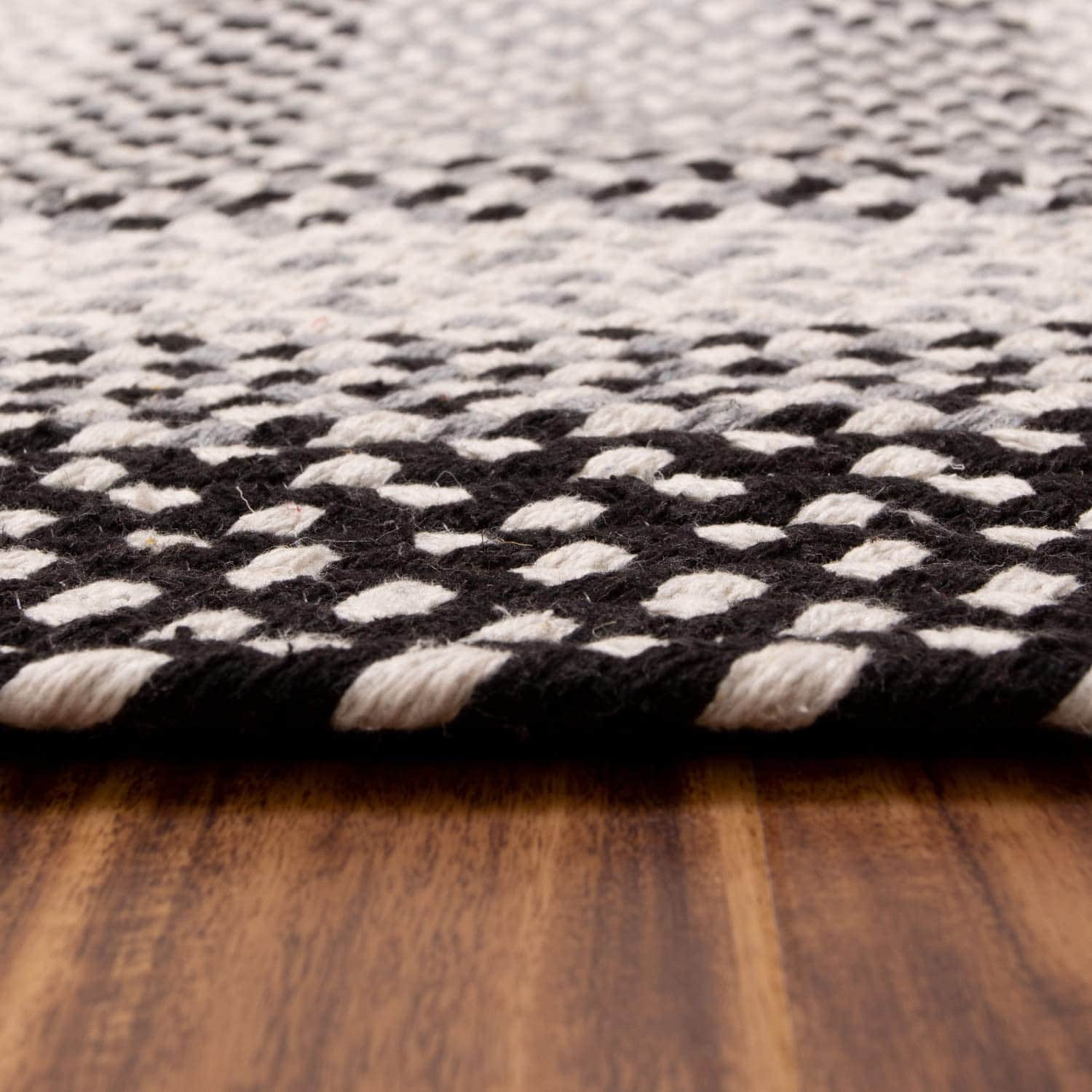 Black, Gray Braided Rug - Soft Cotton Bordered Area Rug for Rustic Farmhouses
