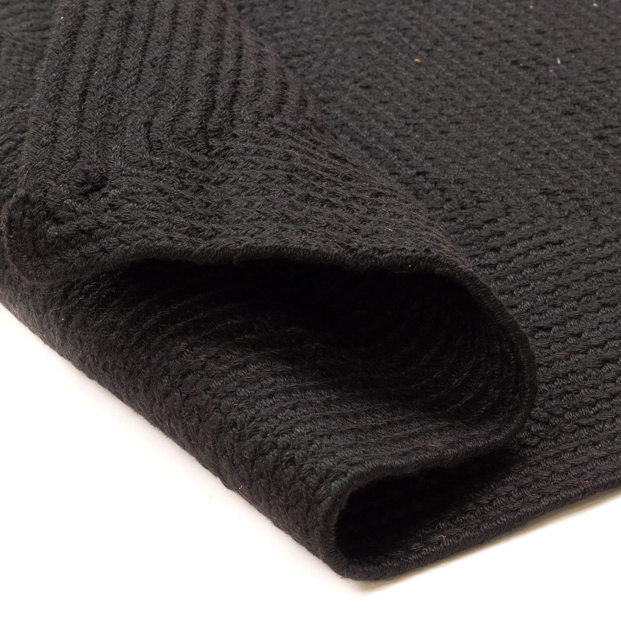 Black Reversible Indoor Outdoor Solid Braided Rug