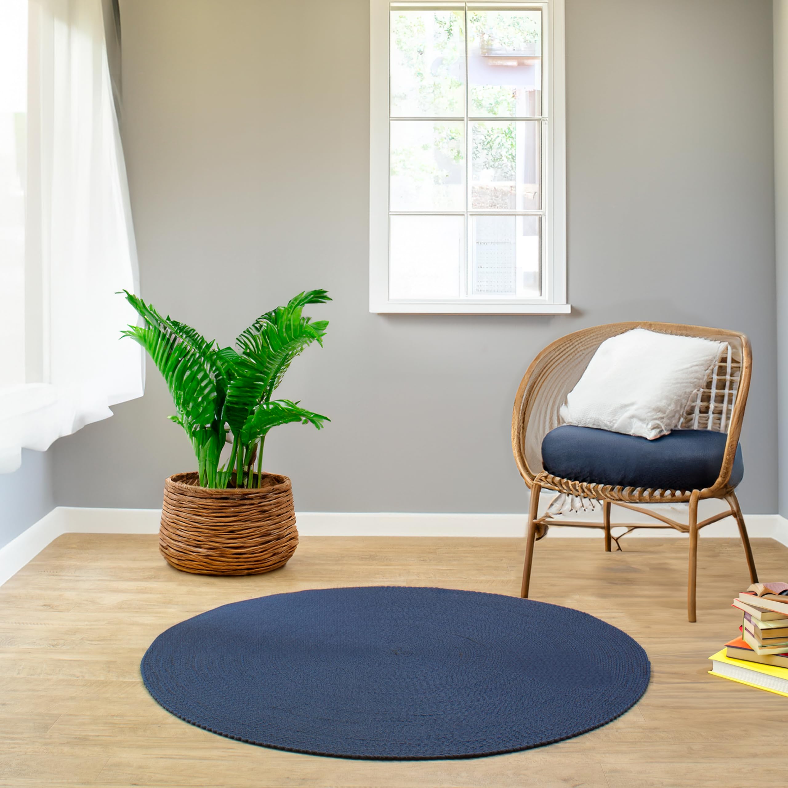 Navy Braided Rug - Reversible Solid Constrution - Indoor Outdoor