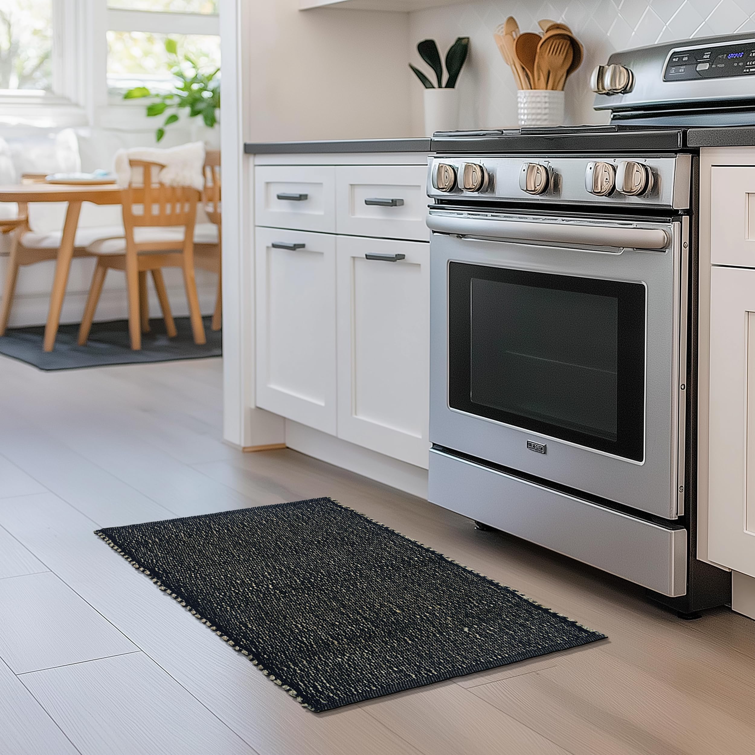 Black Jute & Cotton Woven Rug - Simple Farmhouse Reversible Rug