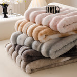Ultra Soft Faux Fur Couch Cover – Large, Fluffy, and Elegant Sofa Throw Blanket
