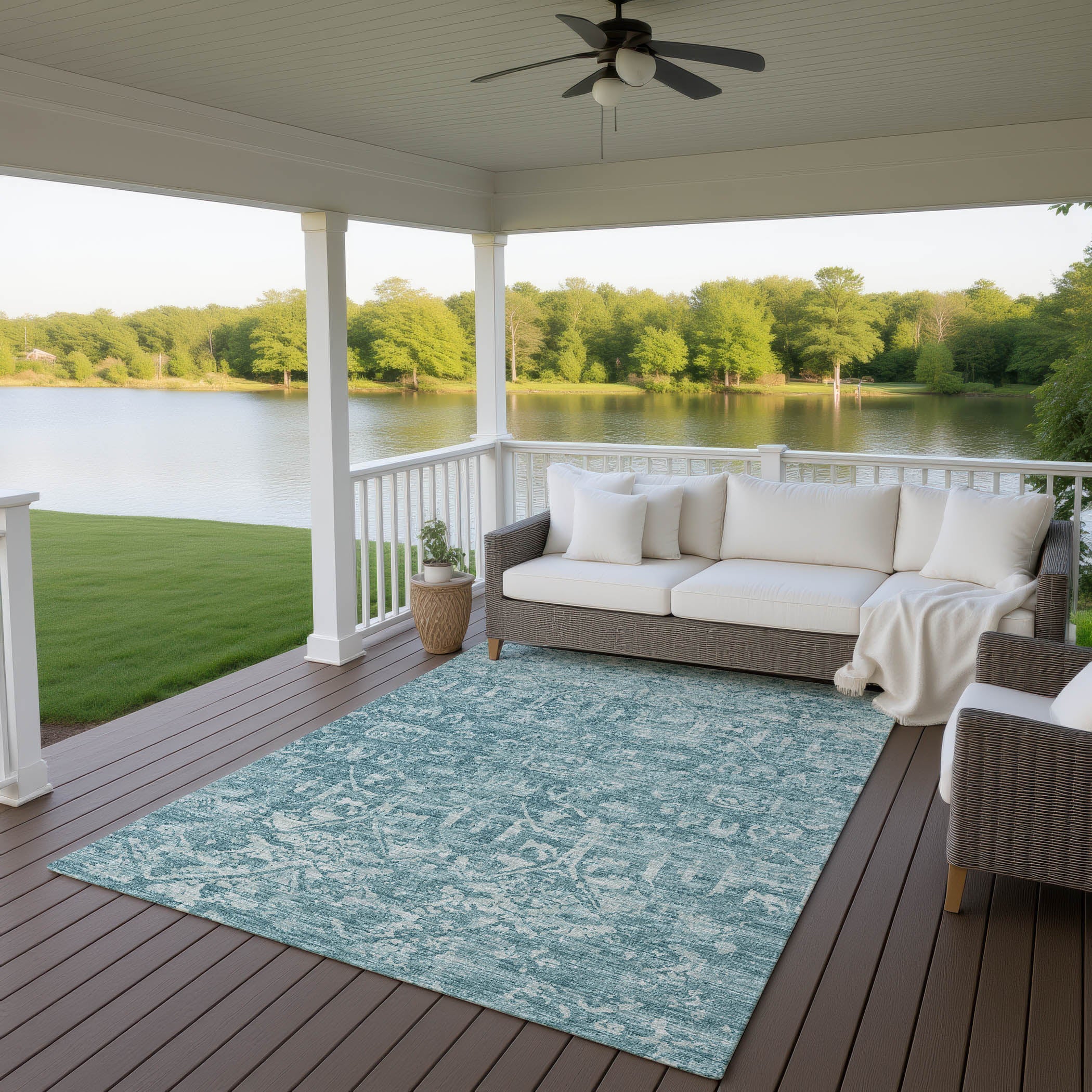 Luxury Machine Washable Indoor/Outdoor Traditional AB1 Seaside Blue Rug 3' x 5' #shape_Rectangle