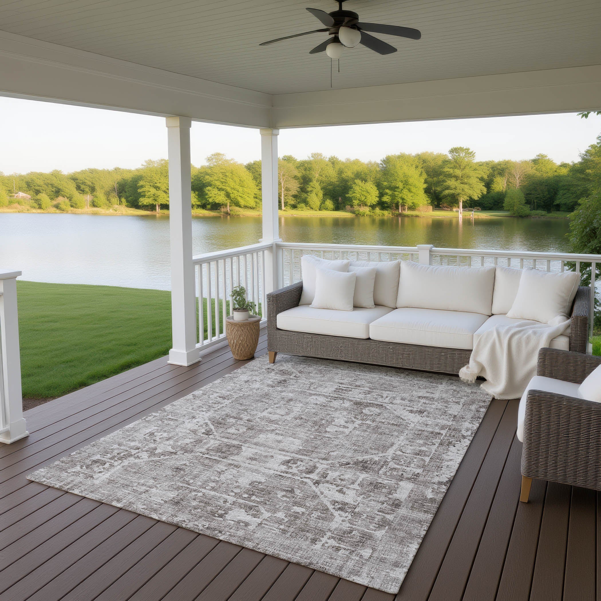 Luxury Machine Washable Indoor/Outdoor Traditional AB2 Coffee Brown Rug 3' x 5' #shape_Rectangle