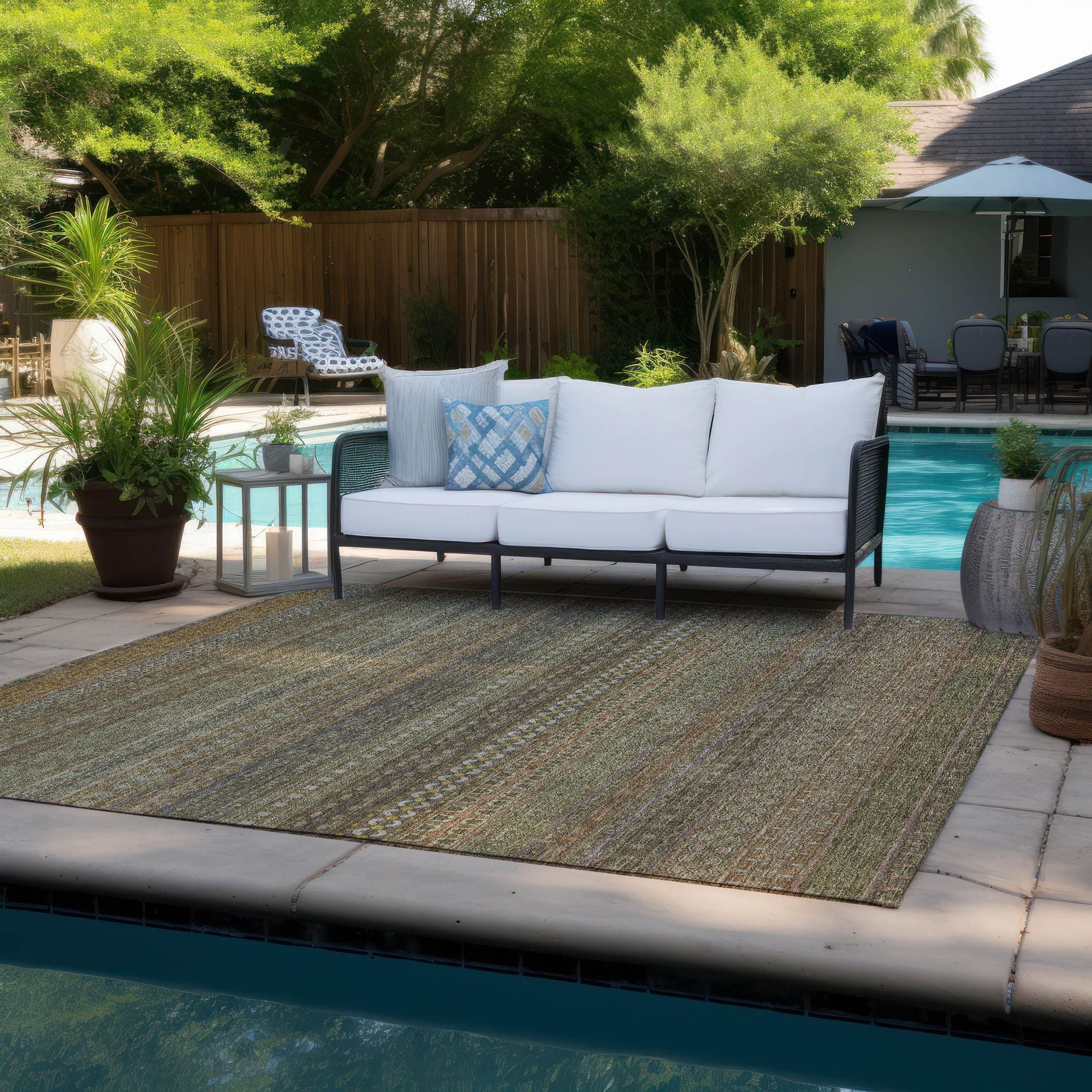 Machine Made ACN527 Khaki Brown Rugs 