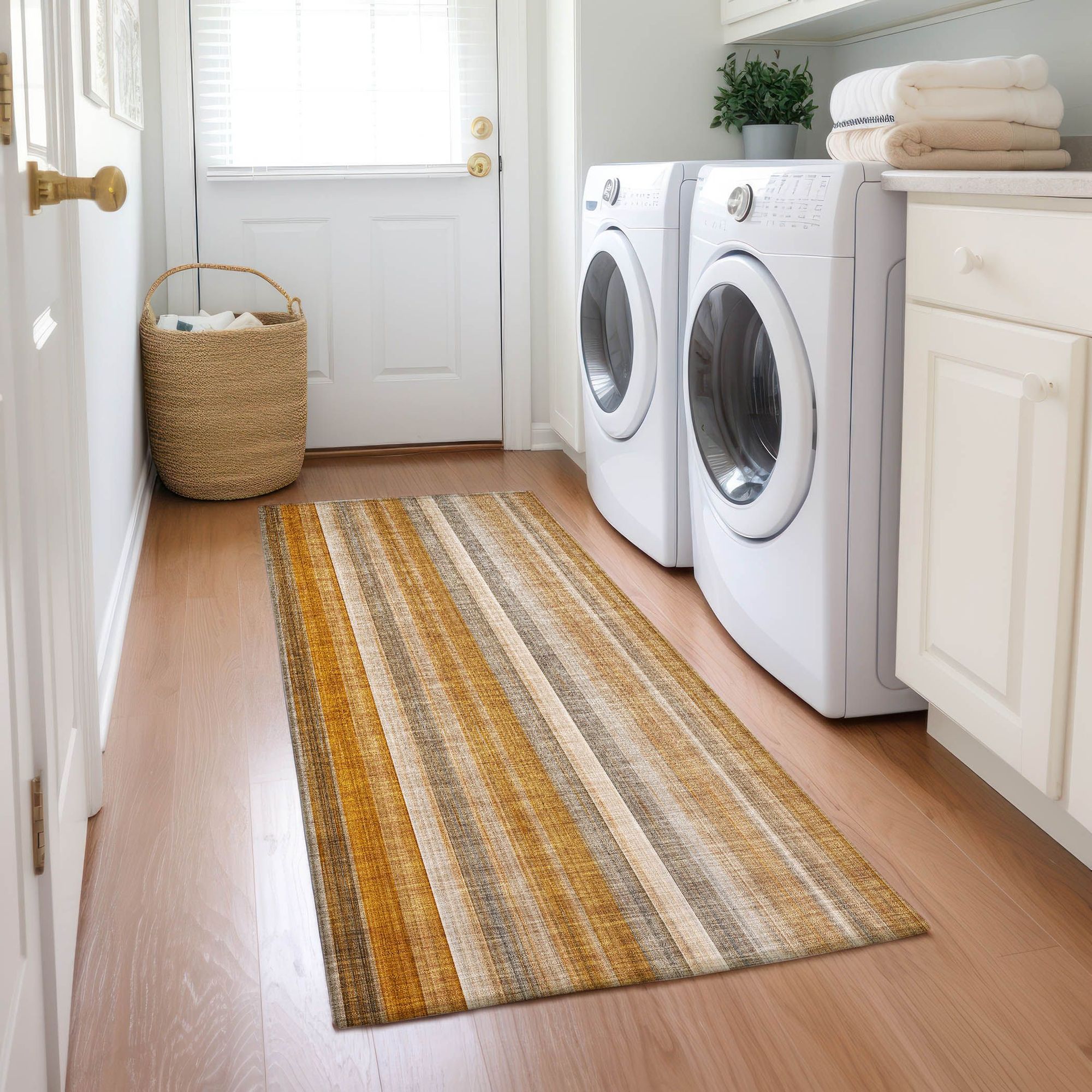 Machine Made ACN543 Paprika Orange Rugs 