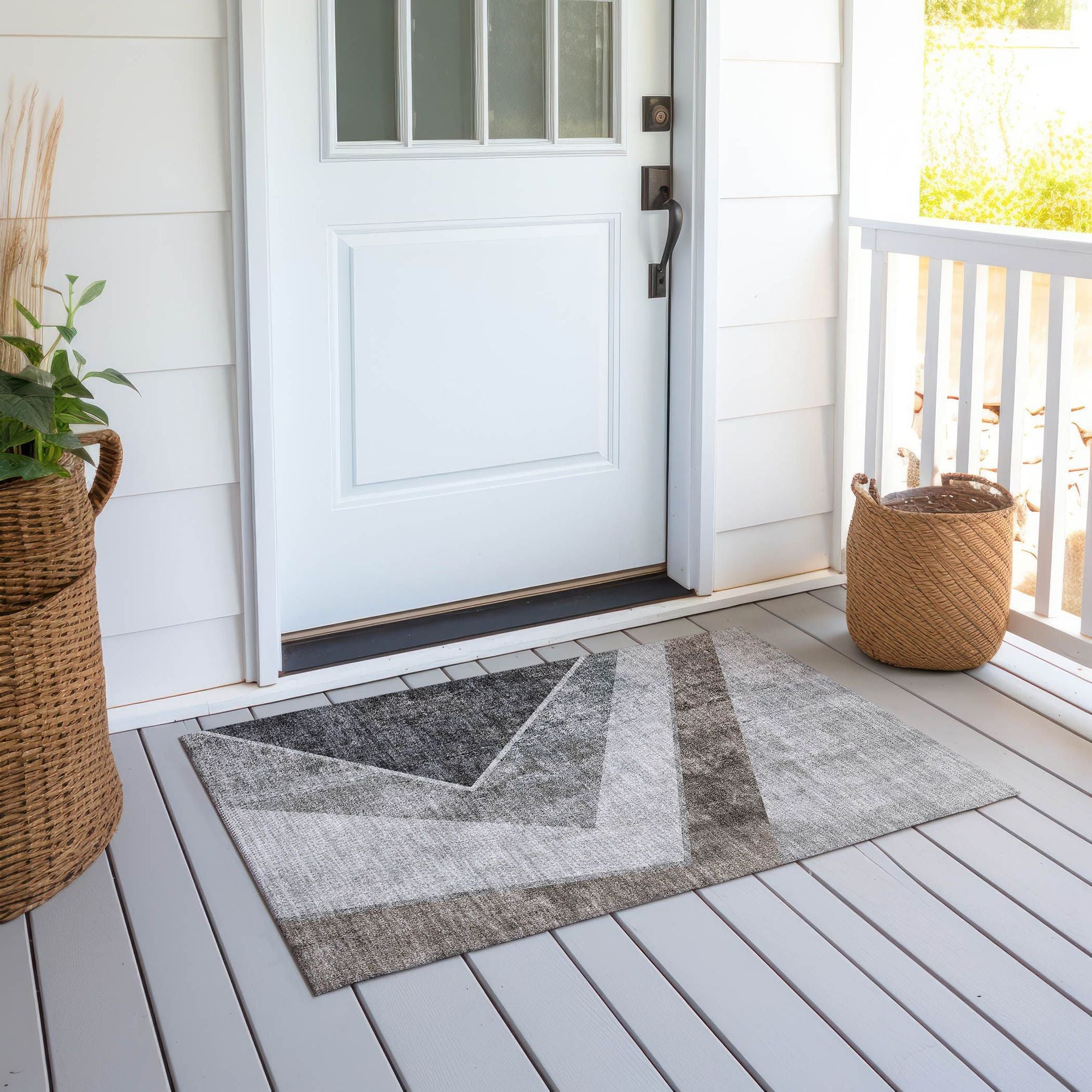 Machine Washable Gray Rug - Indoor / Outdoor - Kids / Pet Friendly Geometric Print Rug