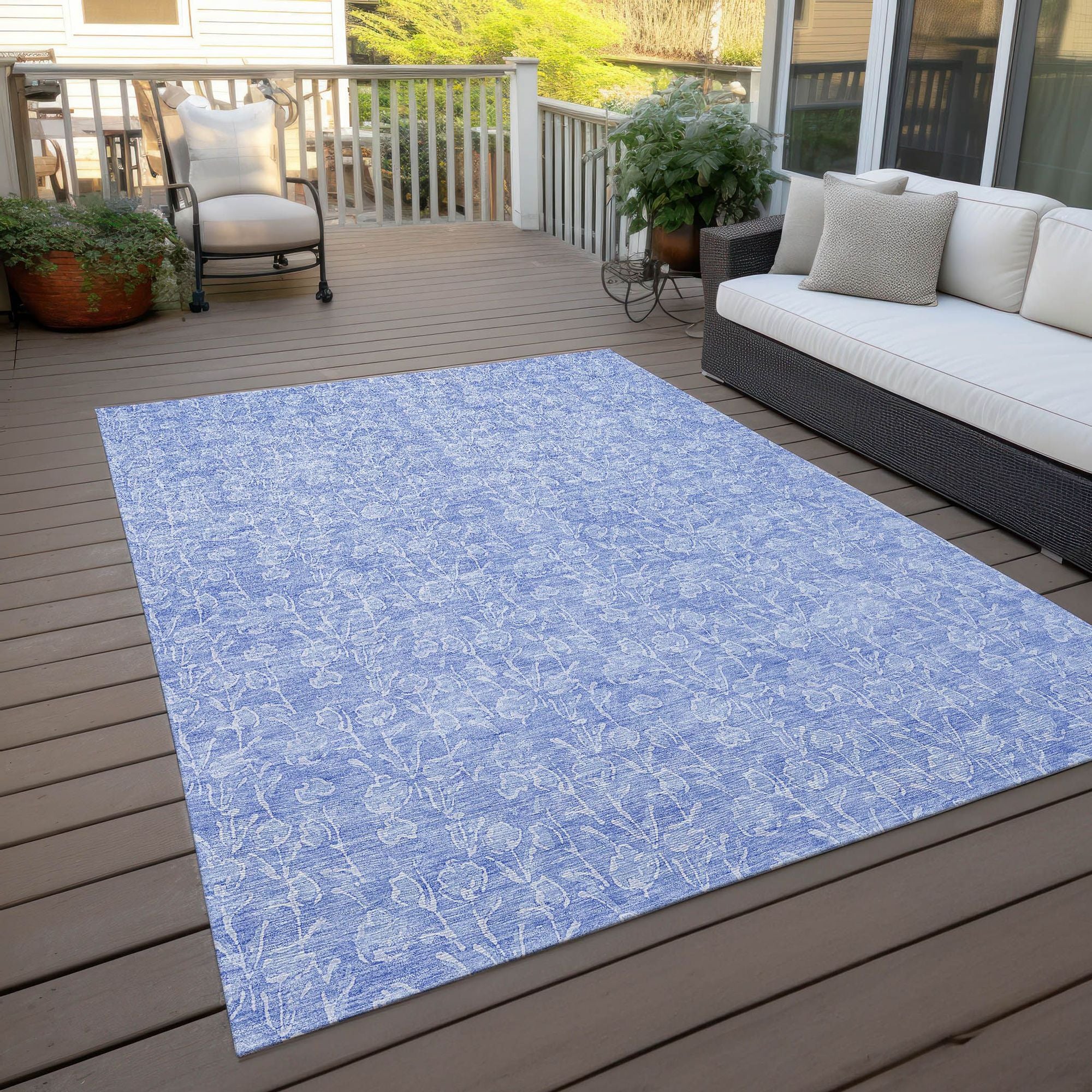 Machine Washable Denim Blue Rug - Indoor / Outdoor - Kids / Pet Friendly Floral Print Rug