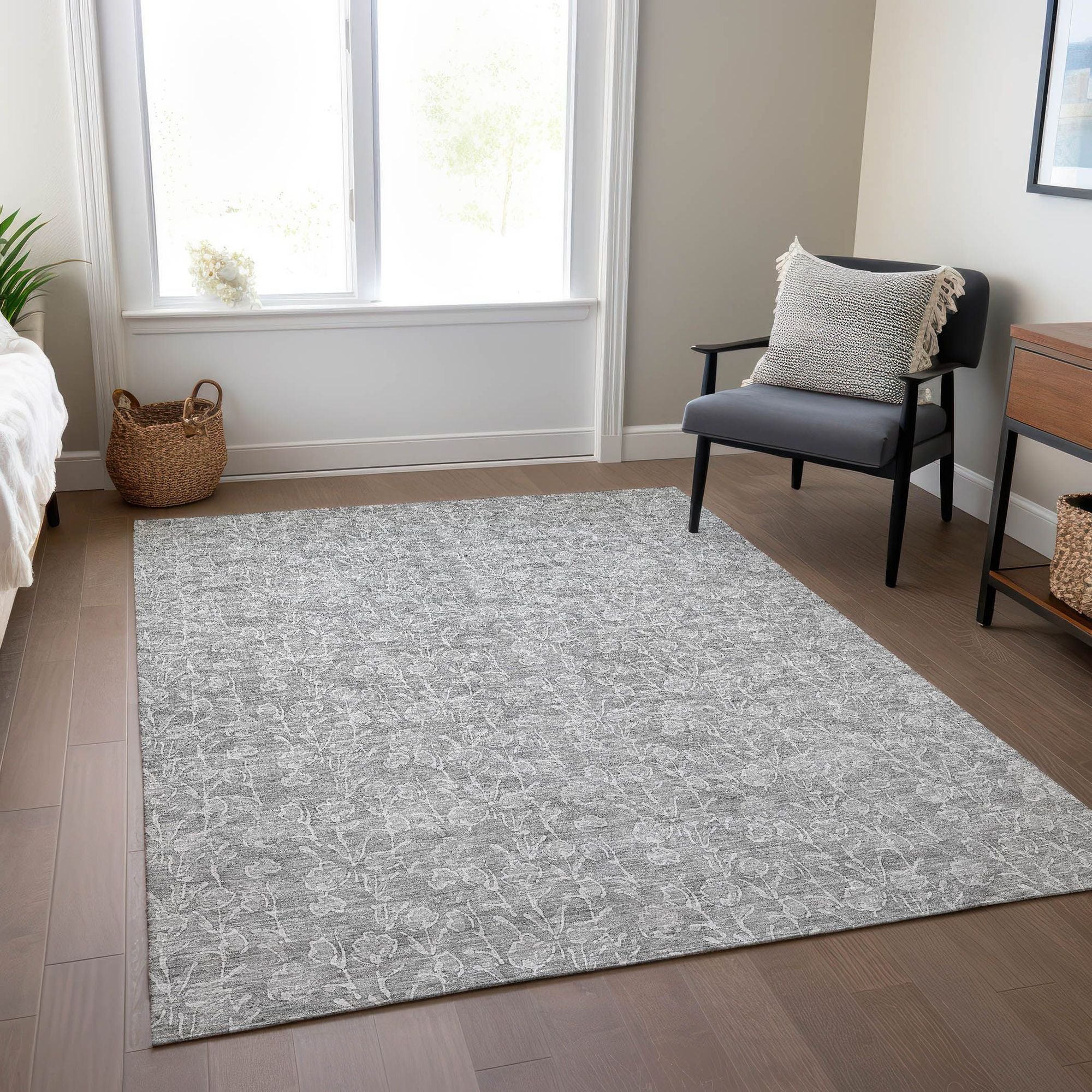 Machine Washable Silver Gray Rug - Indoor / Outdoor - Kids / Pet Friendly Floral Print Rug