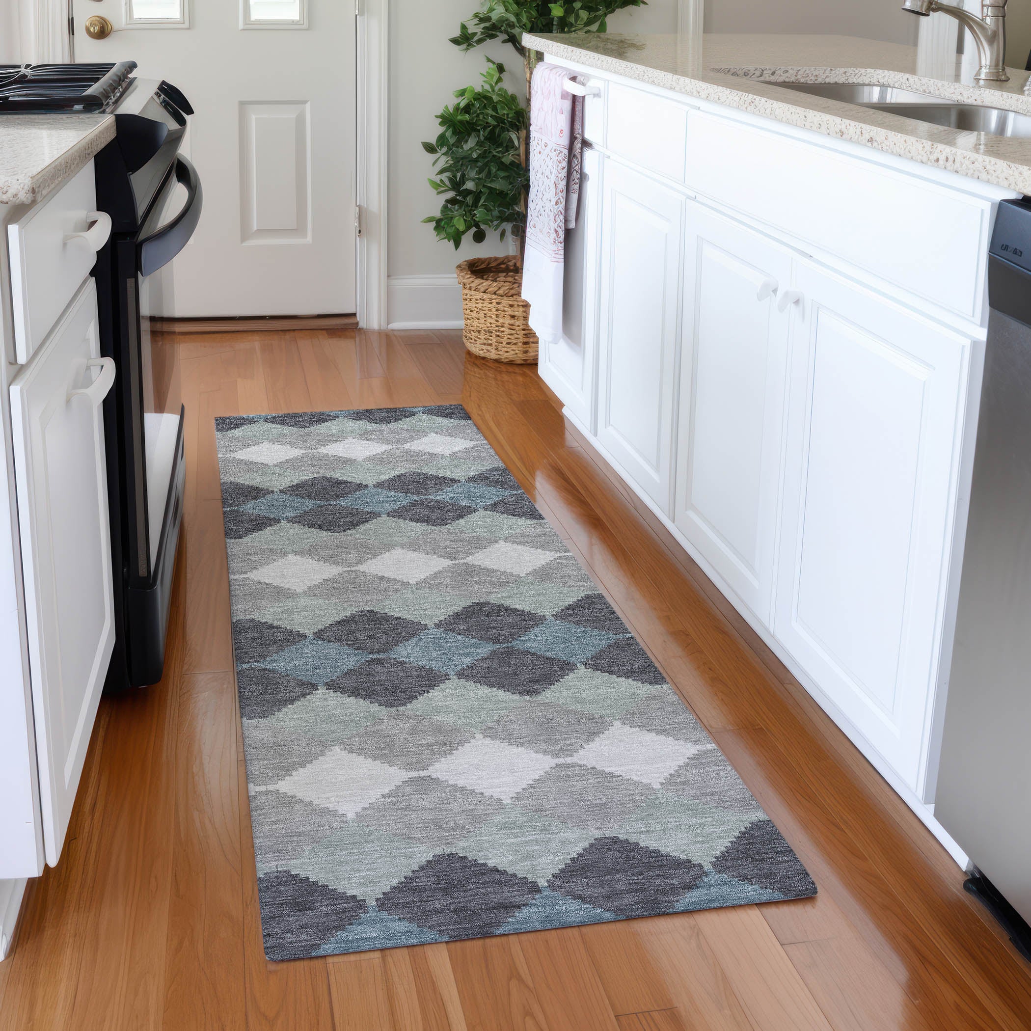 Colombo Machine Washable Transitional Gray Rug 2'3" x 7'6" #shape_Runner