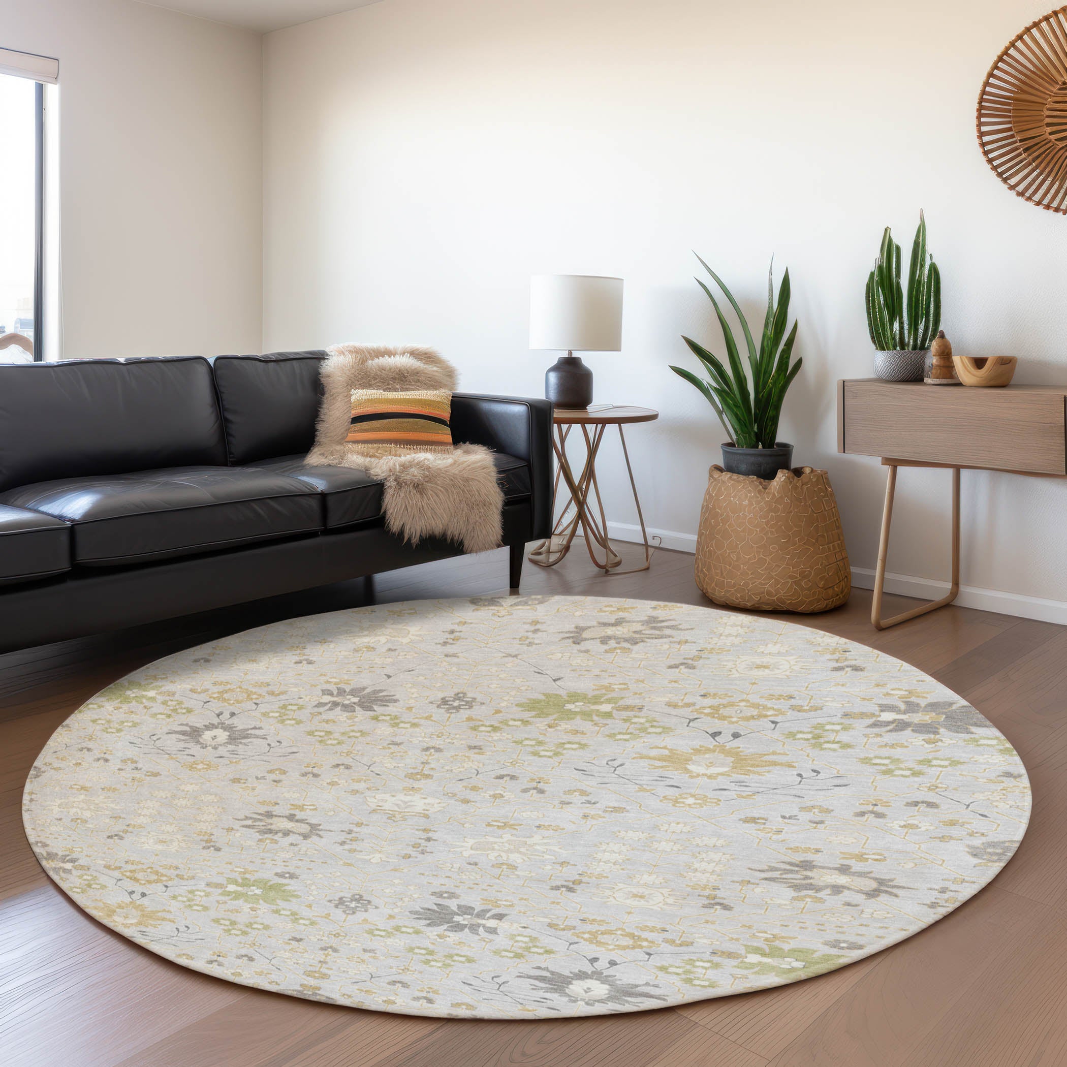 Colombo Machine Washable Traditional Silver Gray Rug 8' x 8' #shape_Round