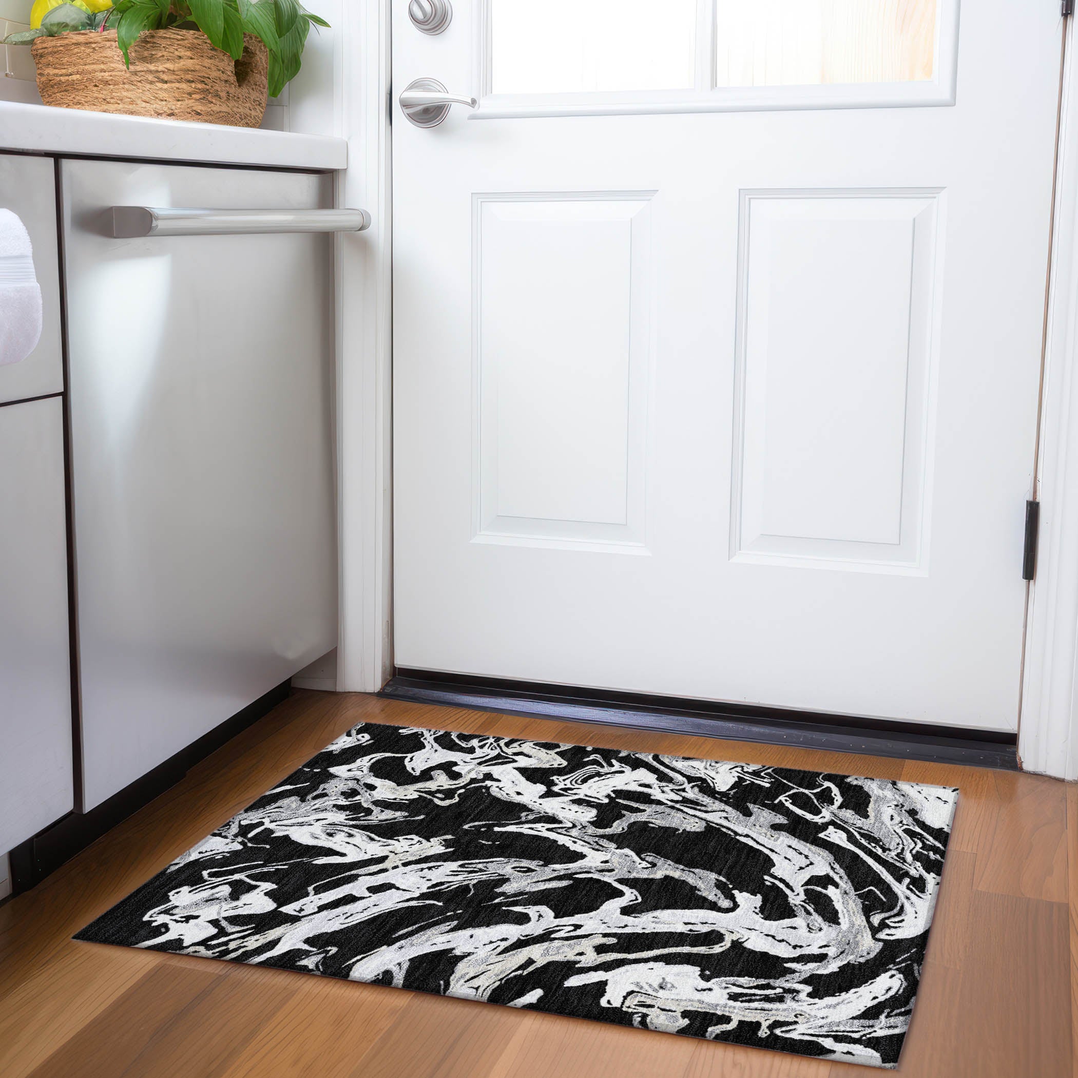 Tbilisi Machine Washable Transitional Black Rug 1'8" x 2'6" #shape_Rectangle